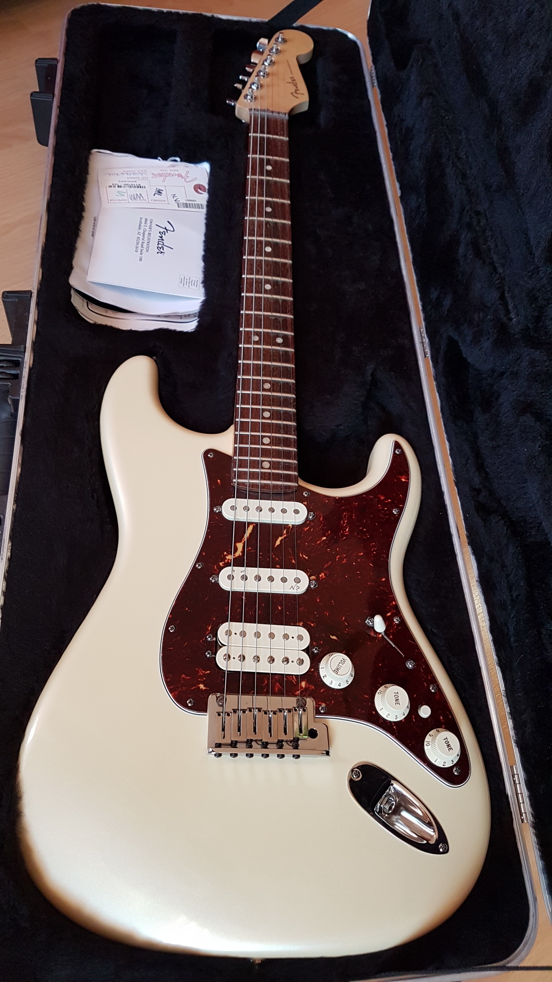 American Deluxe Stratocaster HSS [20102014] Fender Audiofanzine