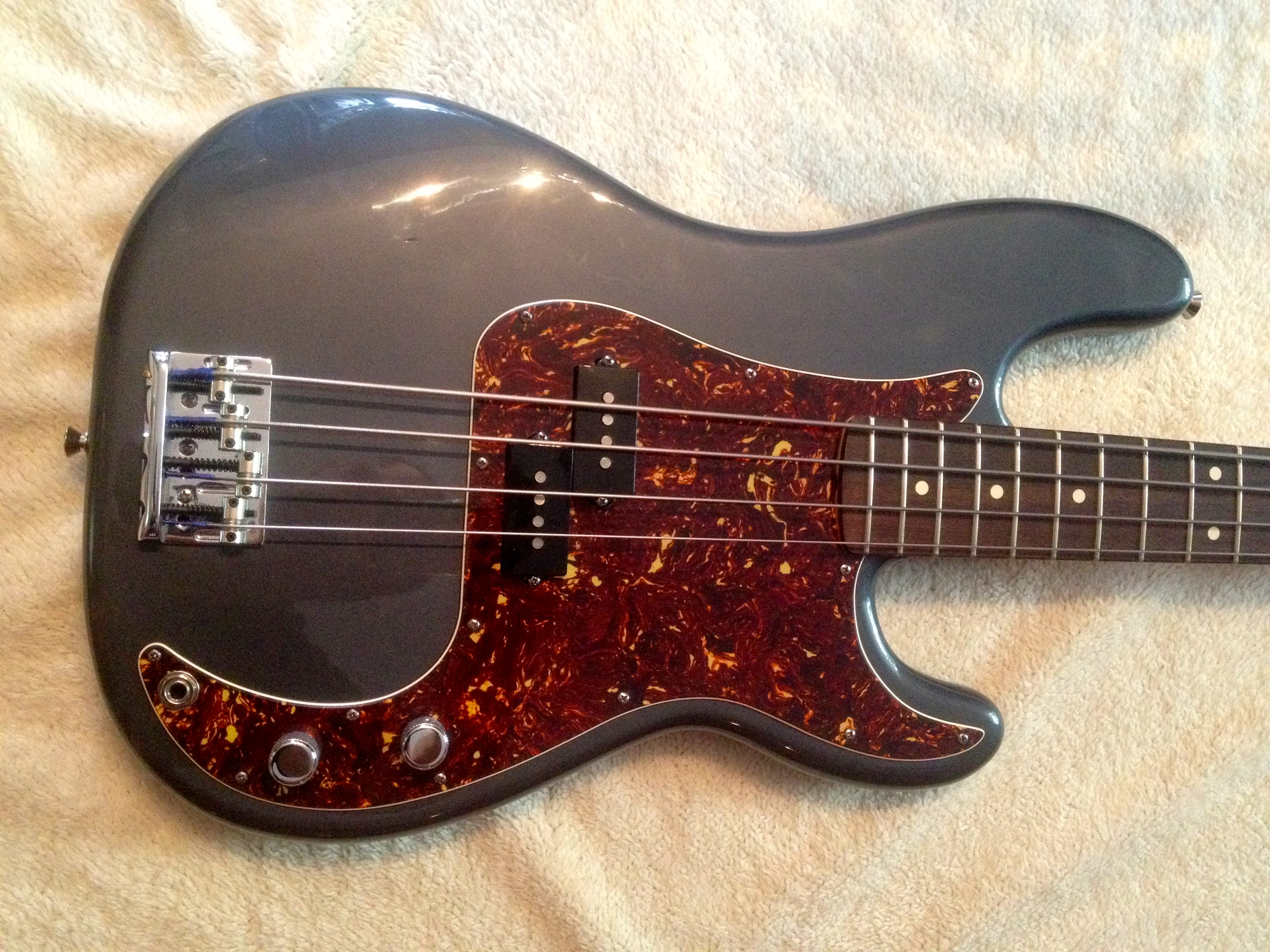 Fender American Standard Precision Bass [2012Current] image (953095