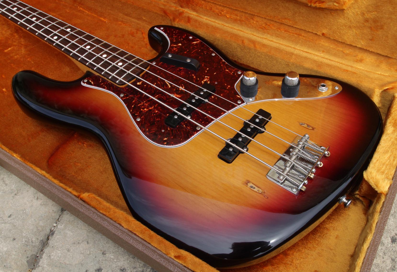 fender-american-vintage-62-jazz-bass-3-color-sunburst-rosewood-109856.jpg