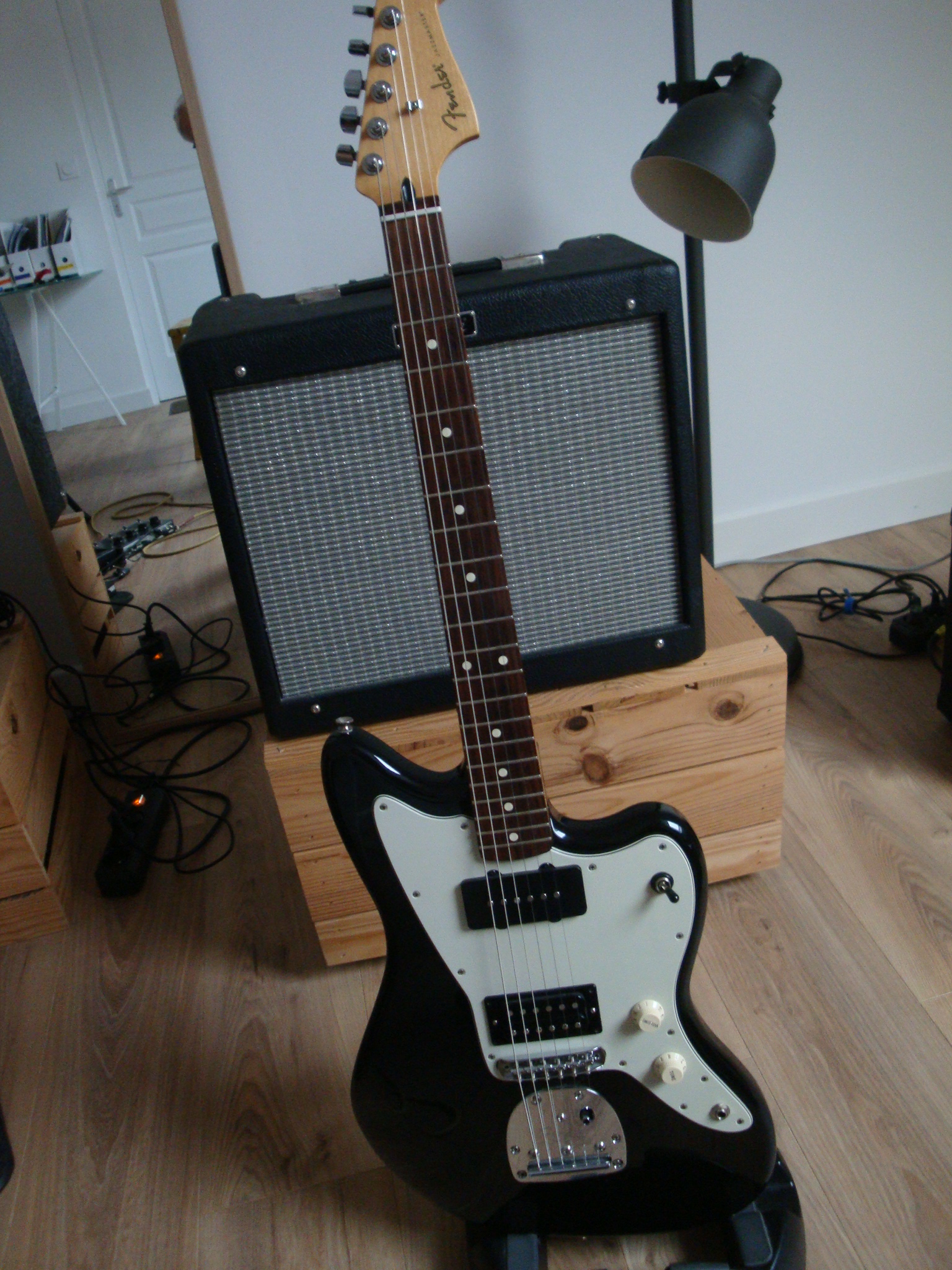 Blacktop Jazzmaster HS Fender Blacktop Jazzmaster HS Audiofanzine