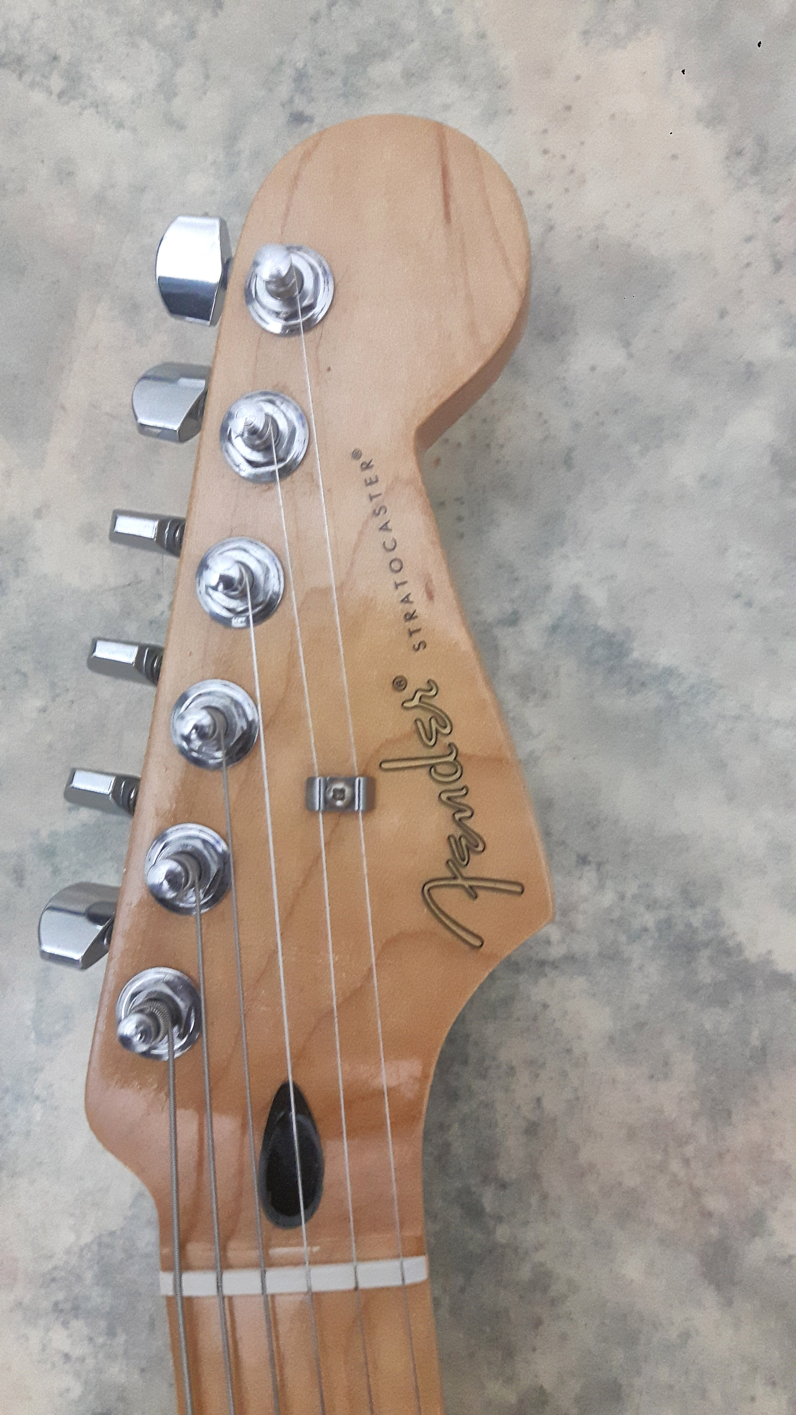 BLACKTOP STRATOCASTER HH Fender Blacktop Stratocaster HH Audiofanzine