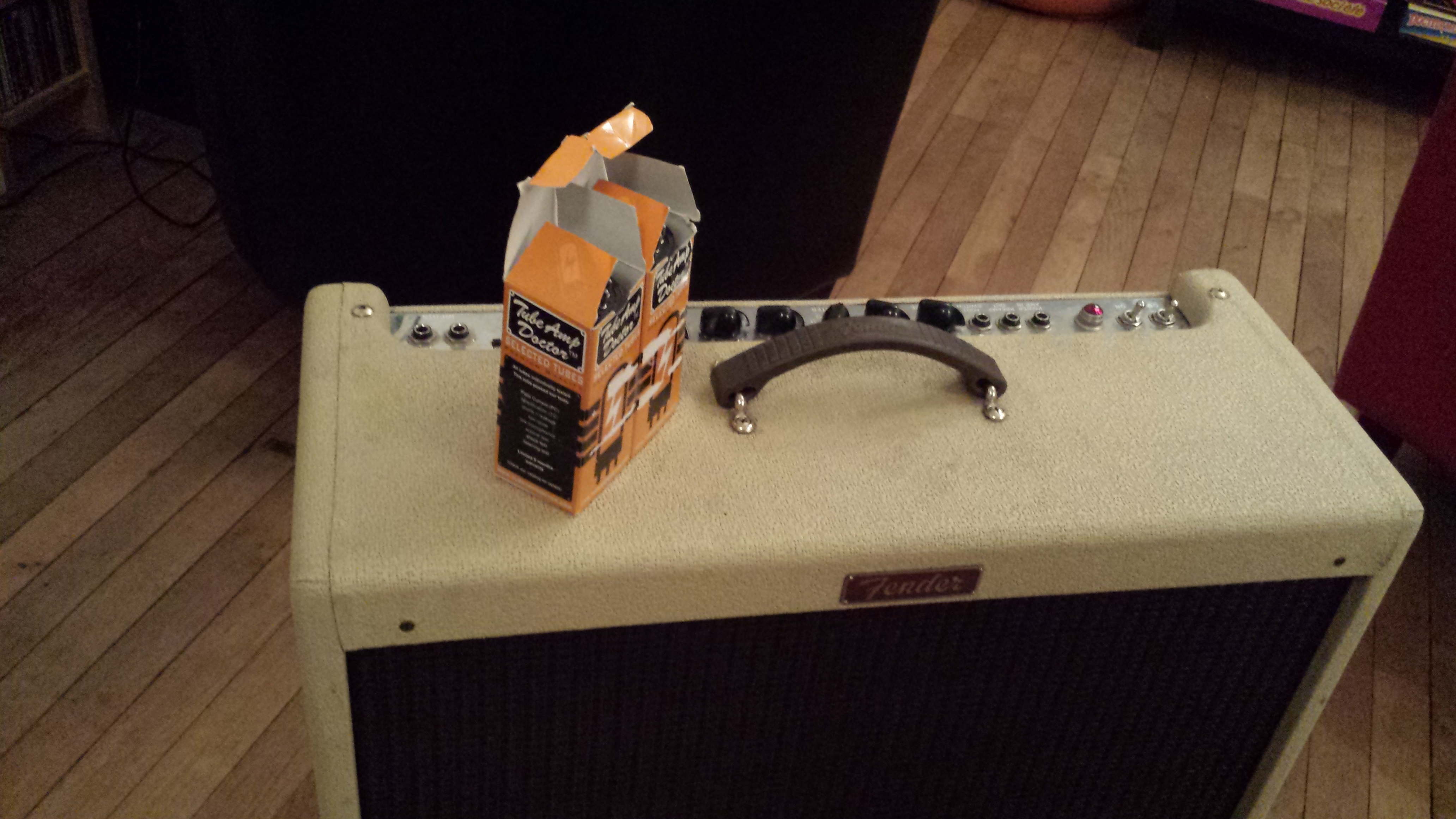 Photo Fender Blues DeVille [19941996] 20161221 192131 (1787060