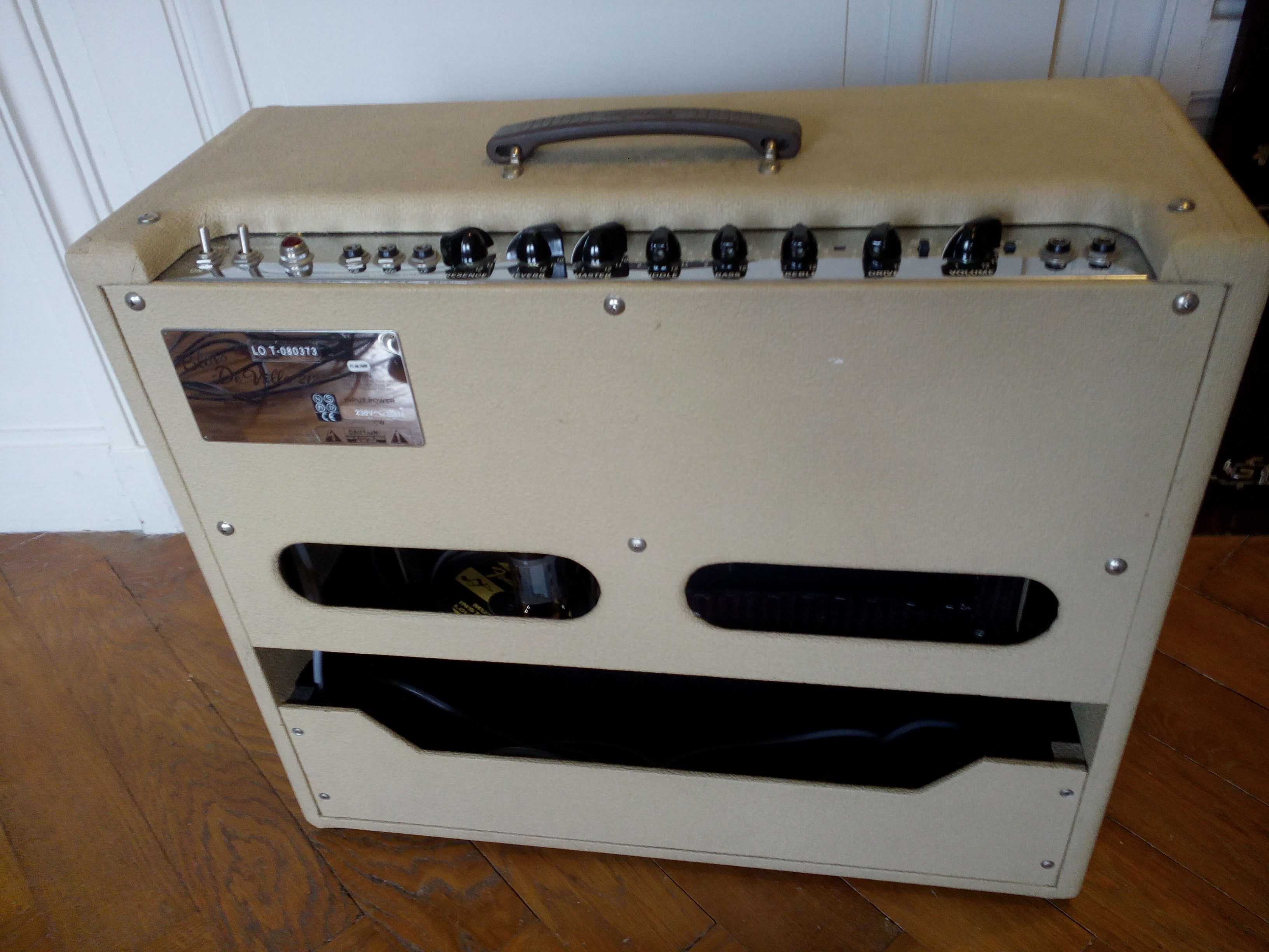 BLUES DEVILLE 212 Fender Blues DeVille 212 Audiofanzine