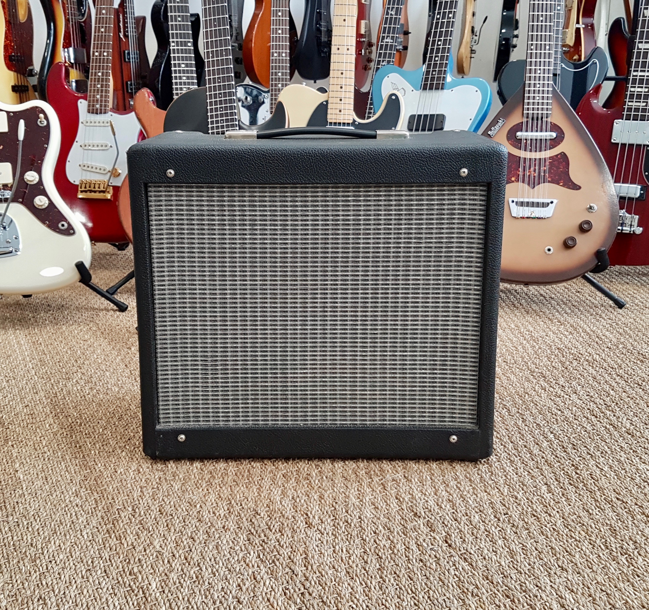 Fender Blues Junior 60th Anniversary (IledeFrance) Audiofanzine