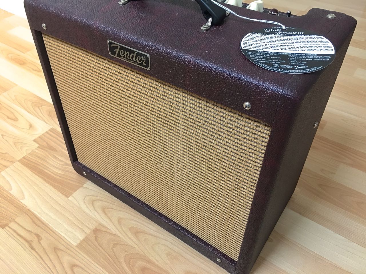 Blues Junior III "Bordeaux Blues" Fender Audiofanzine