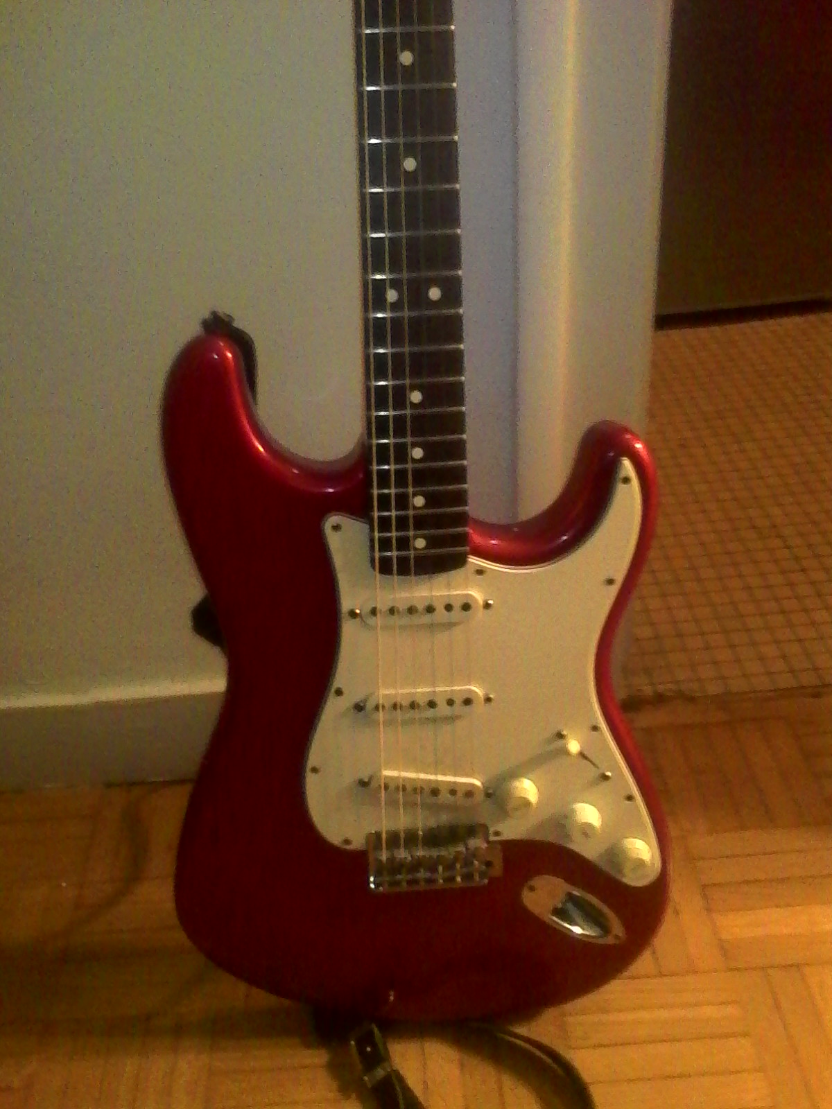 CALIFORNIA STRATOCASTER Fender California Stratocaster Audiofanzine