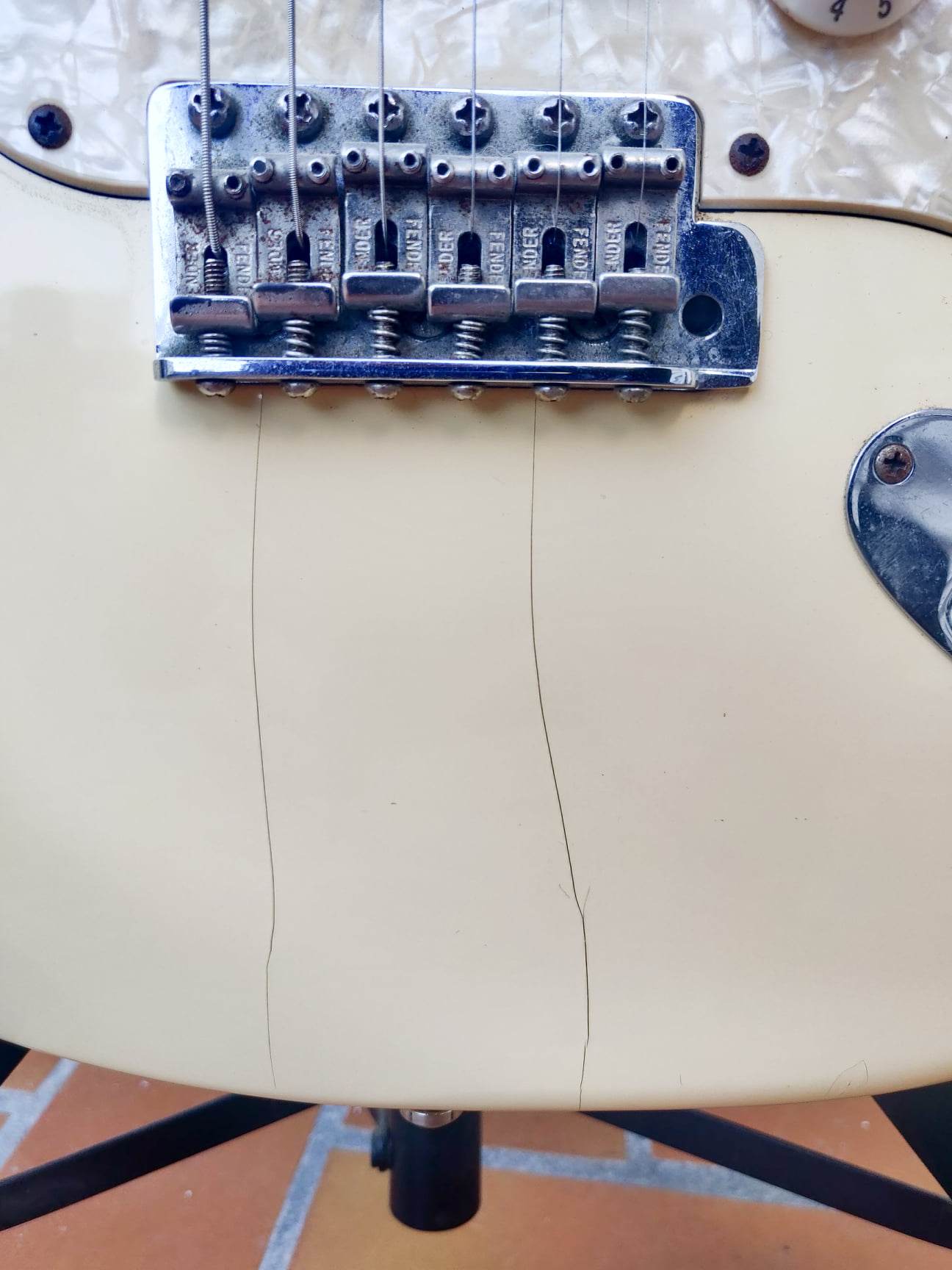 California Stratocaster Fender California Stratocaster Audiofanzine