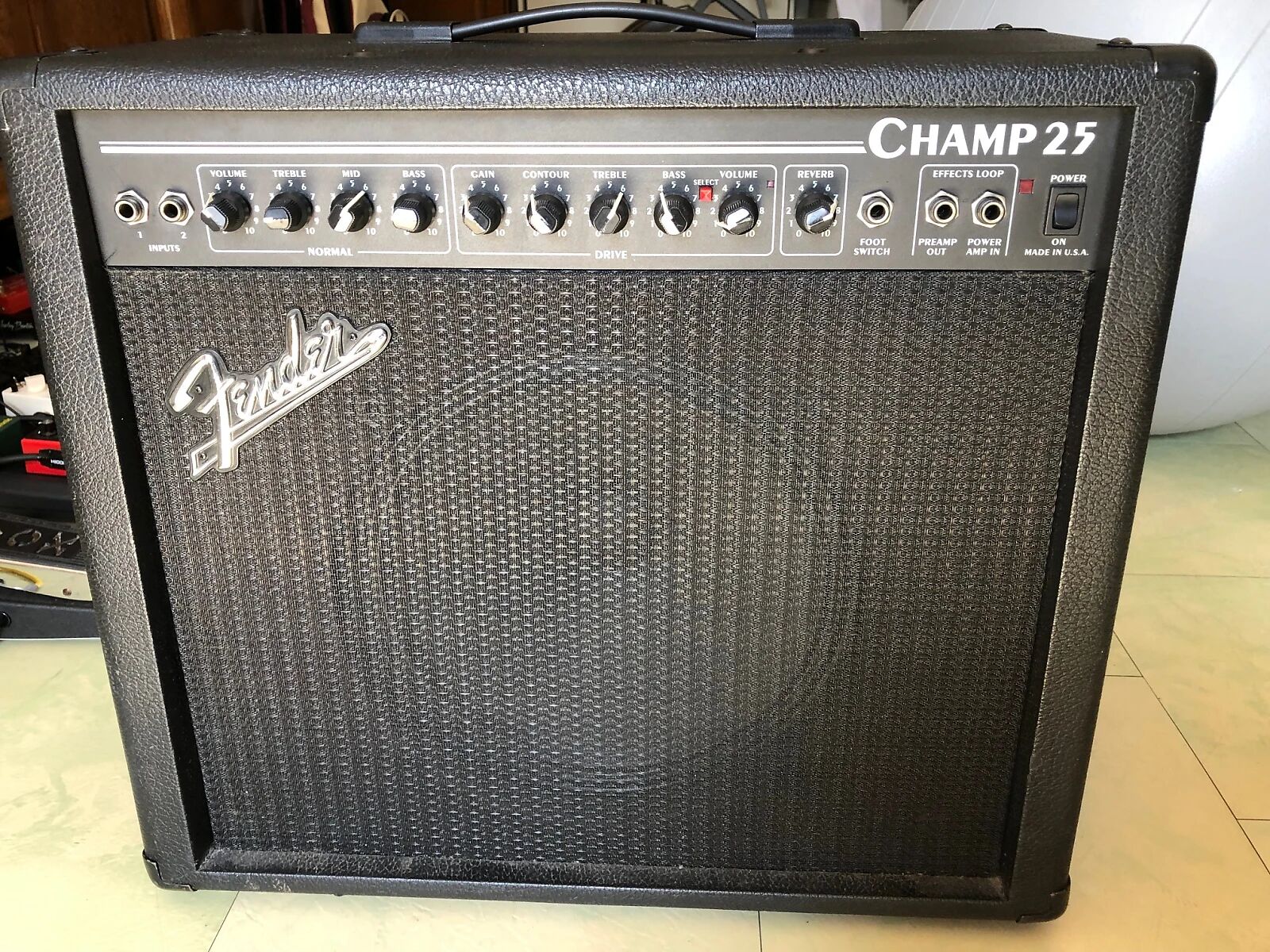 fender champ 25 amp