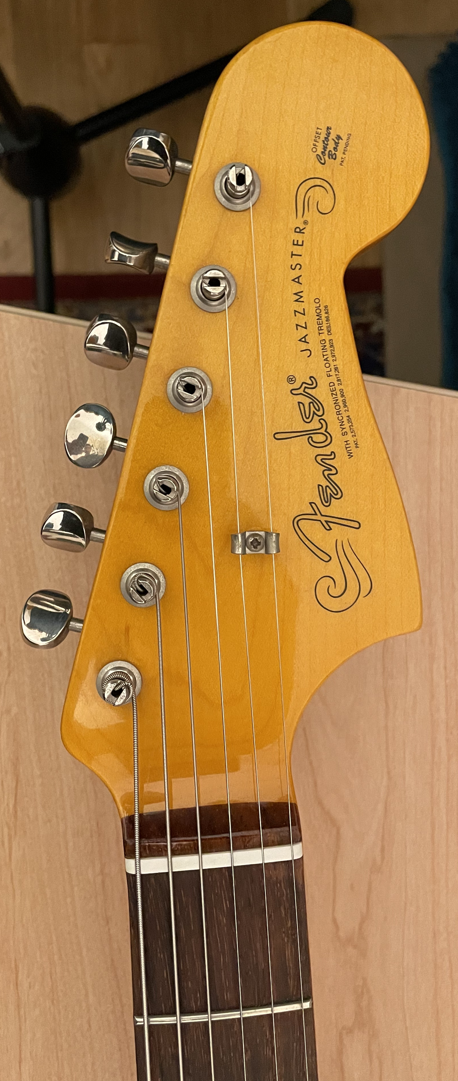 Classic '60s Jazzmaster Lacquer Fender Audiofanzine