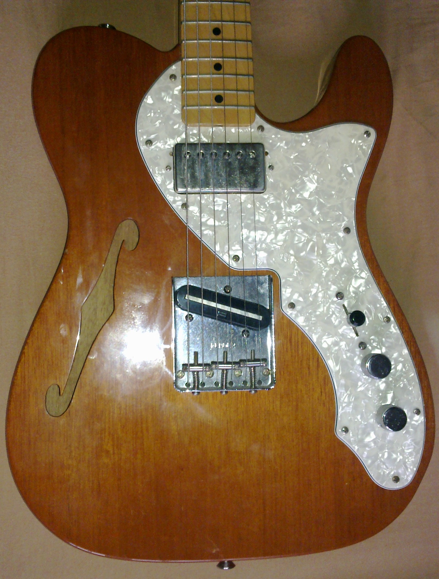 Fender Classic '69 Telecaster Thinline image (427198) Audiofanzine