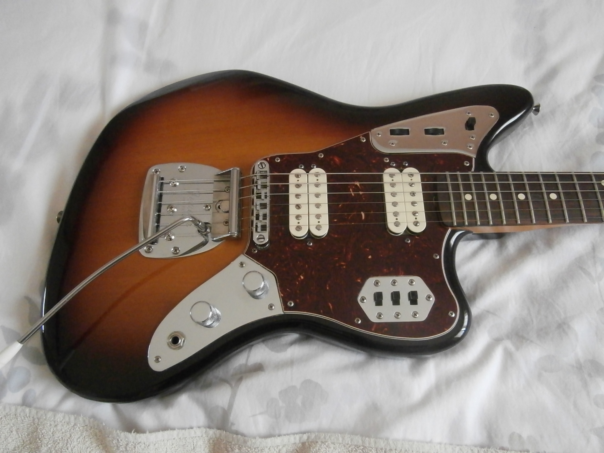 Photo Fender Classic Player Jaguar Special HH Fender Classic Player Jaguar Special HH (57393