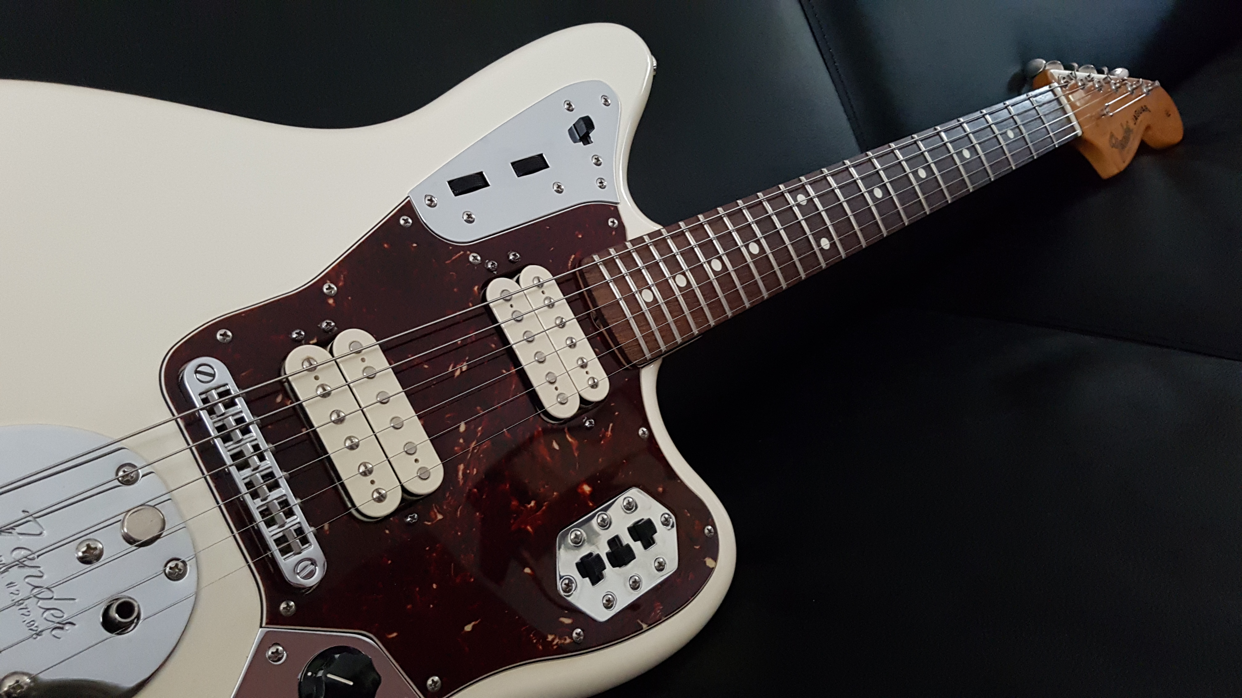 Тремоло fender jaguar