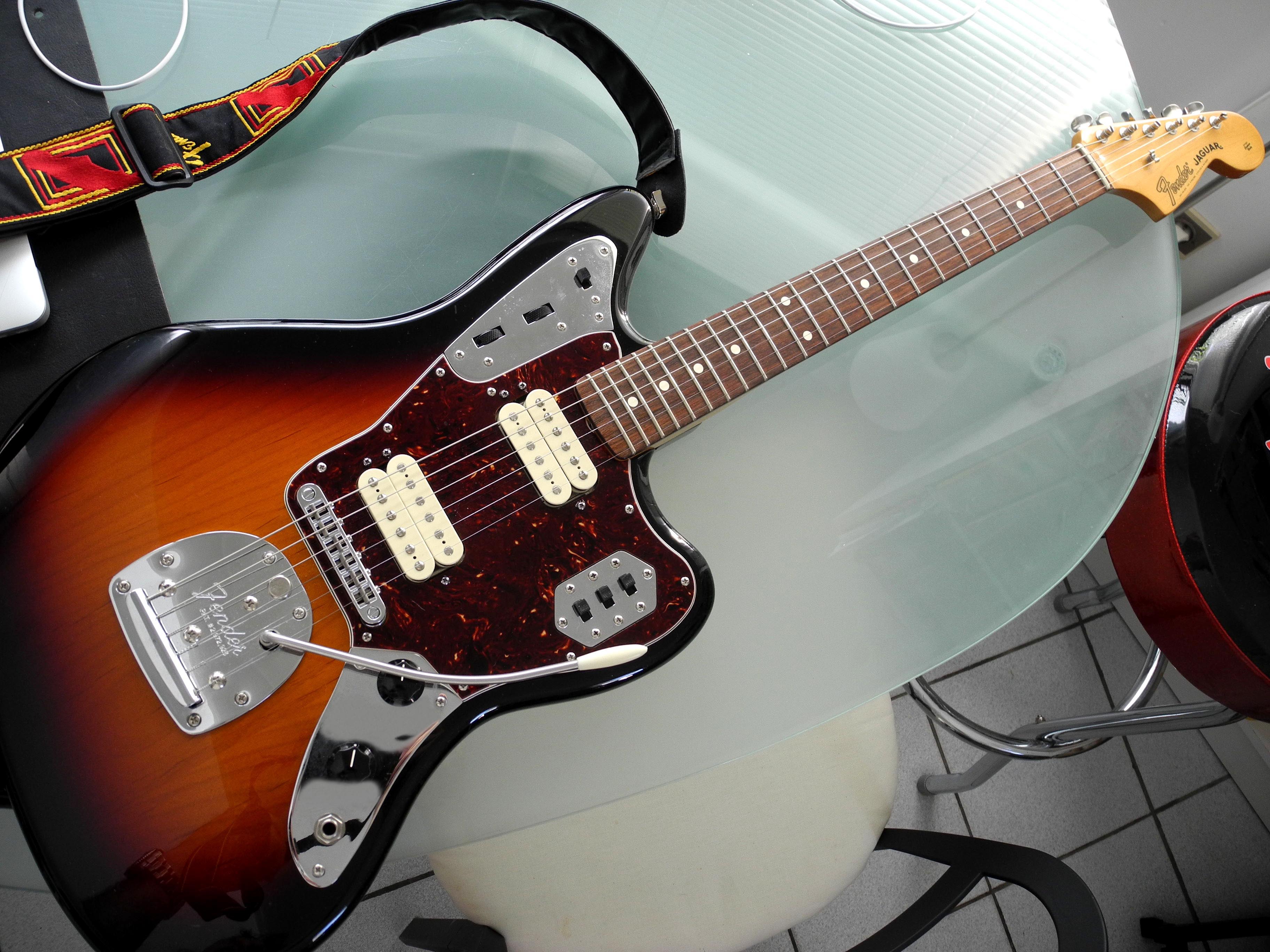 Fender Classic Player Jaguar Special HH image (#449585) - Audiofanzine