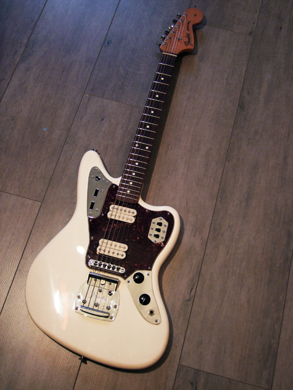 fender-classic-player-jaguar-special-hh-olympic-white-388434.jpg