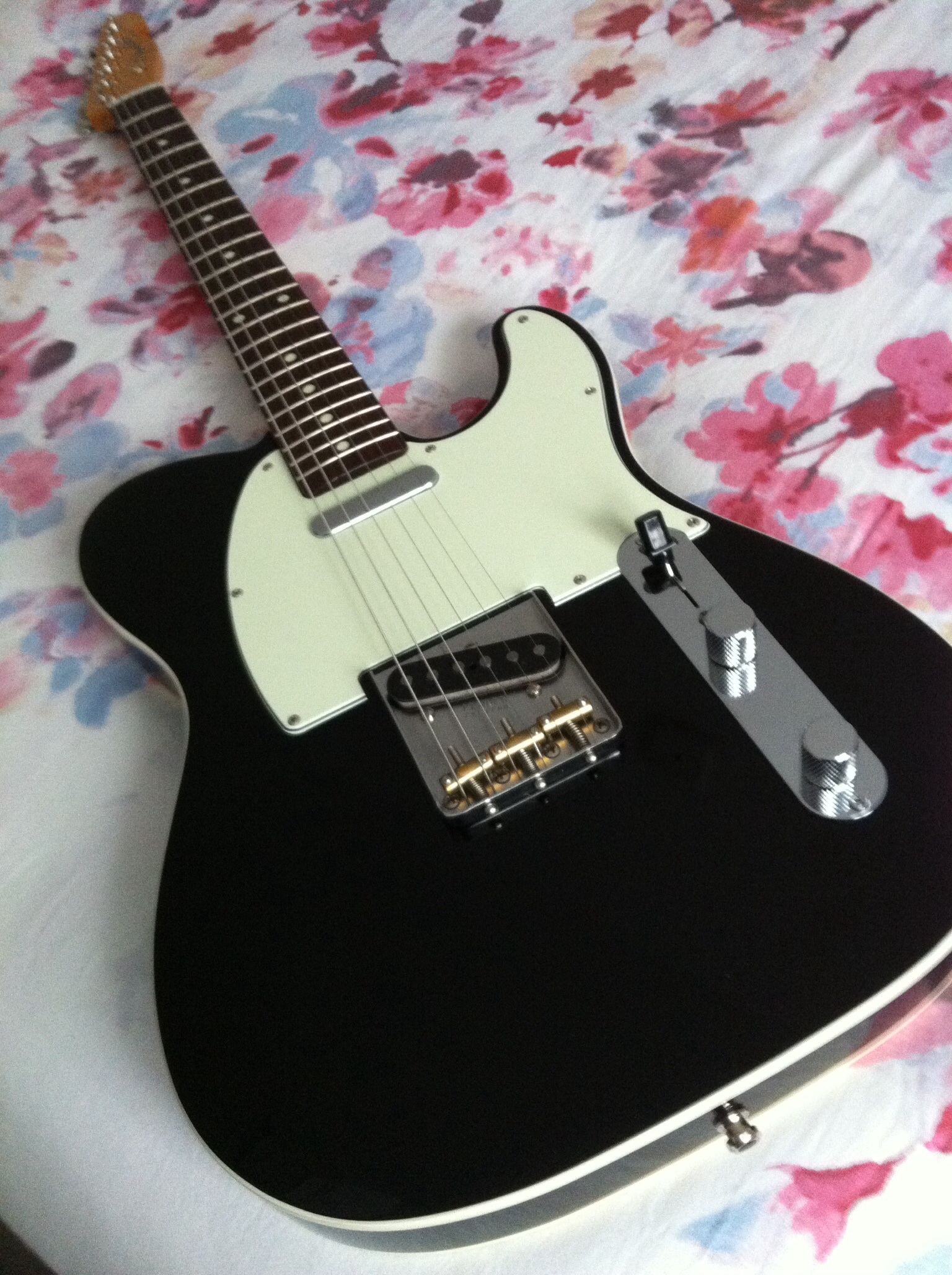 Fender JAPAN Telecaster CUSTOMシリアルJVジャンク