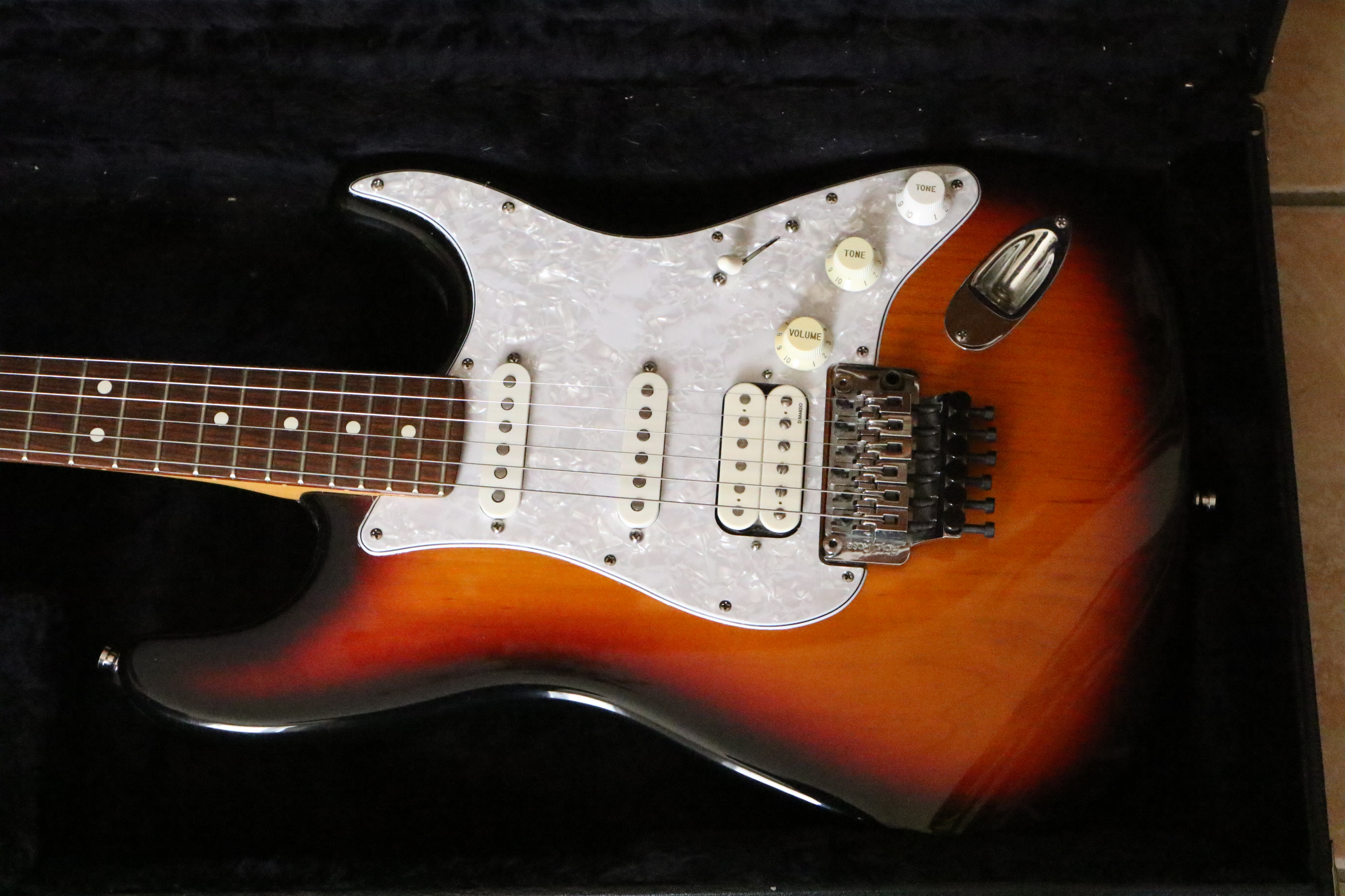 Classic Stratocaster Floyd Rose Fender Audiofanzine