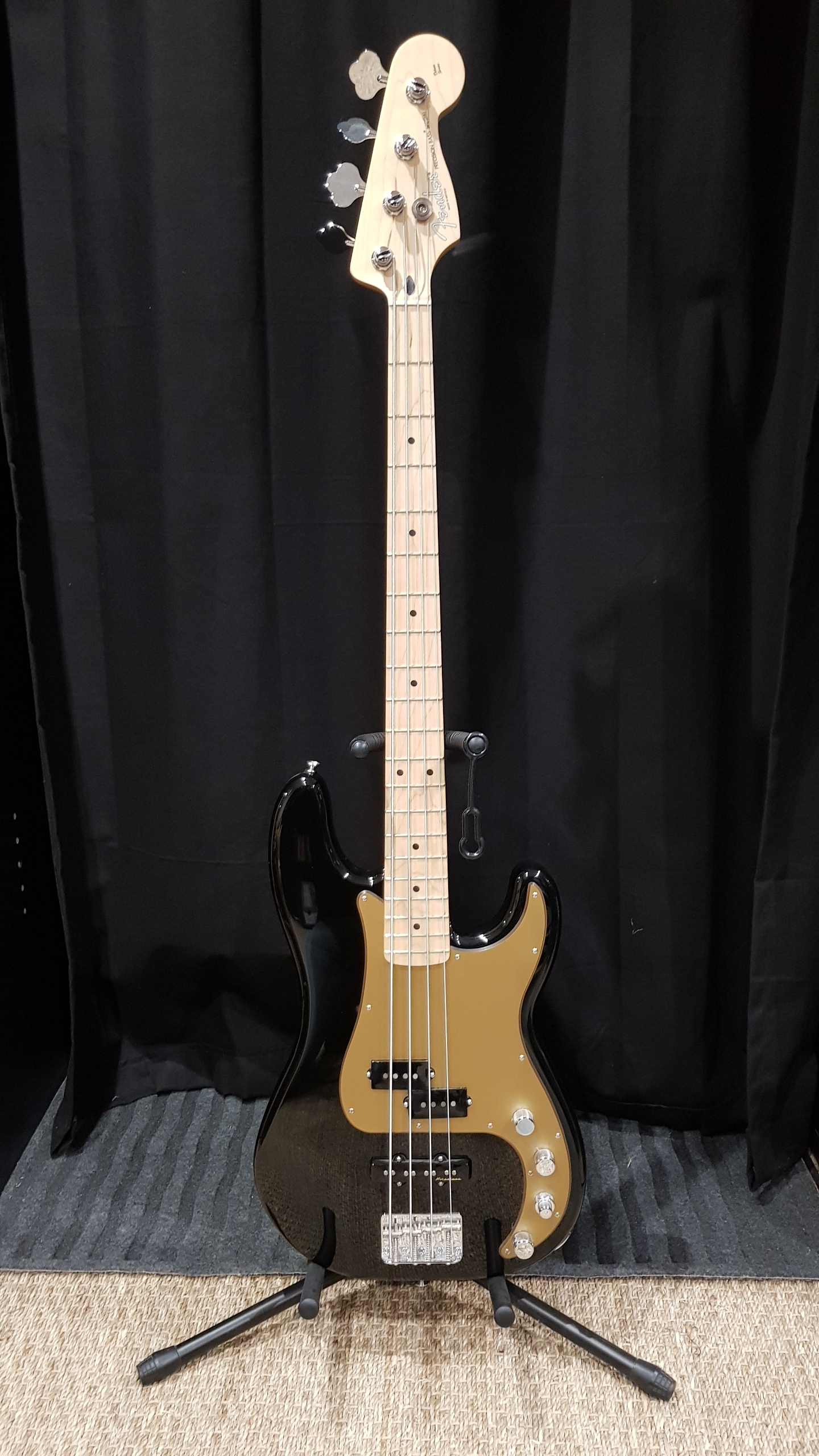 Deluxe Active P Bass Special 2005 2015 Fender Audiofanzine 9316