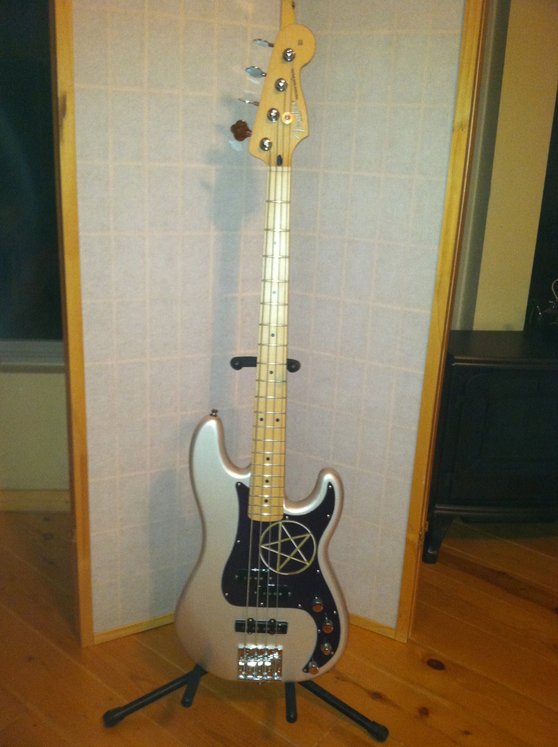 Fender Deluxe Active P Bass Special 2005 2015 Image Fender Deluxe Active P Bass Special 6882