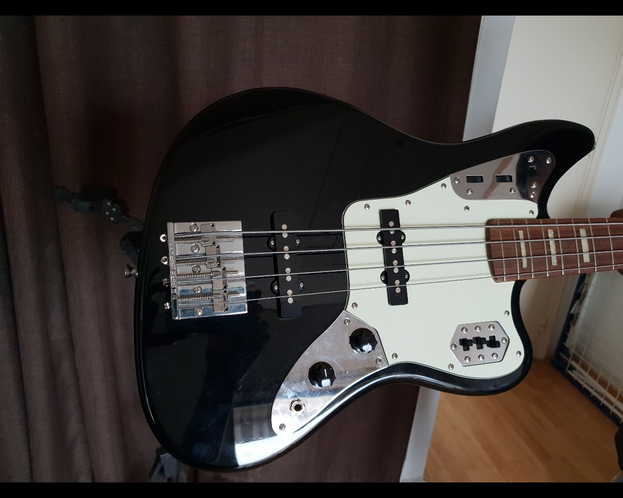 Fender jaguar гриф