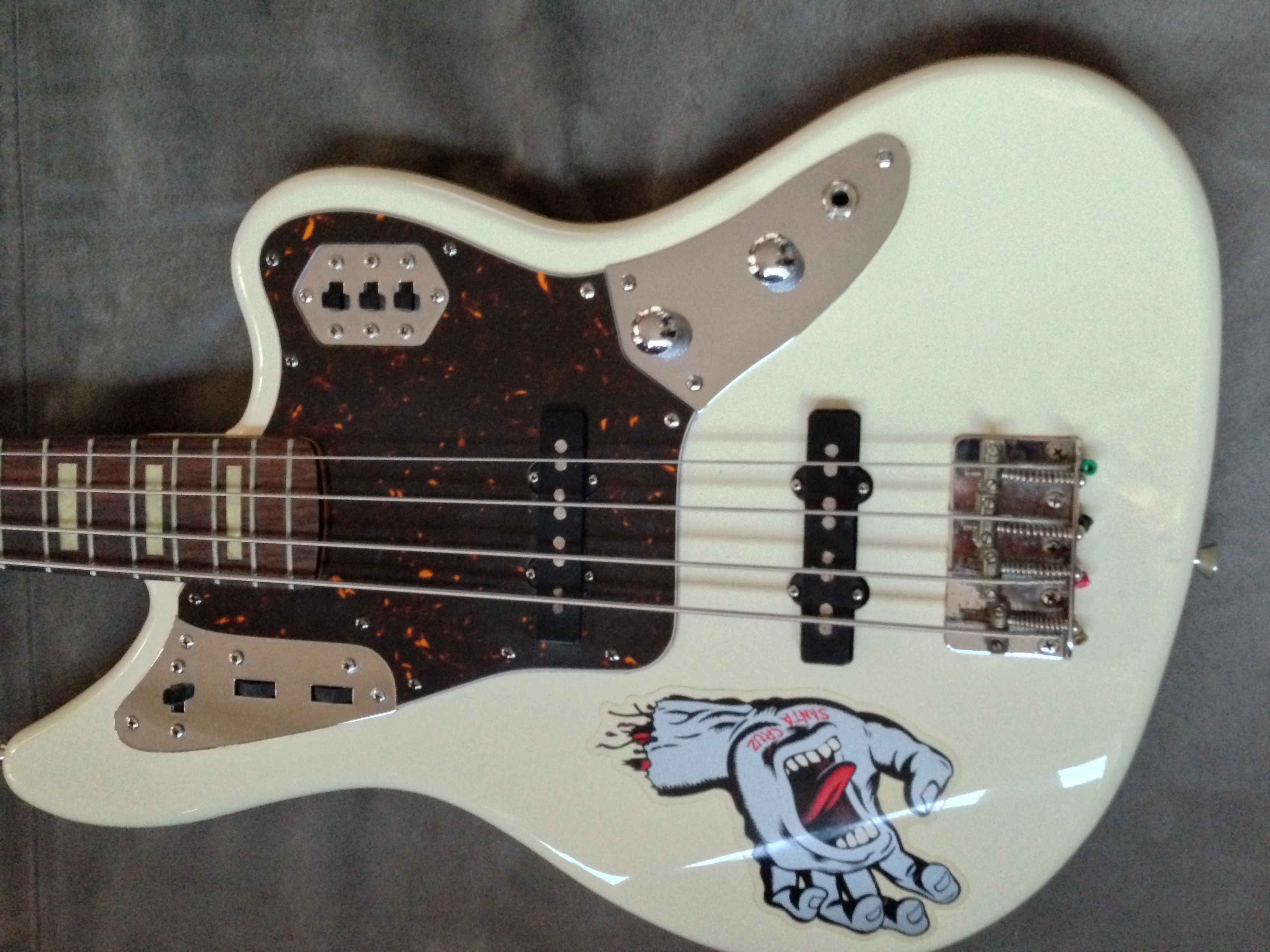 Photo Fender Deluxe Jaguar Bass Fender Deluxe Jaguar Bass Olympic