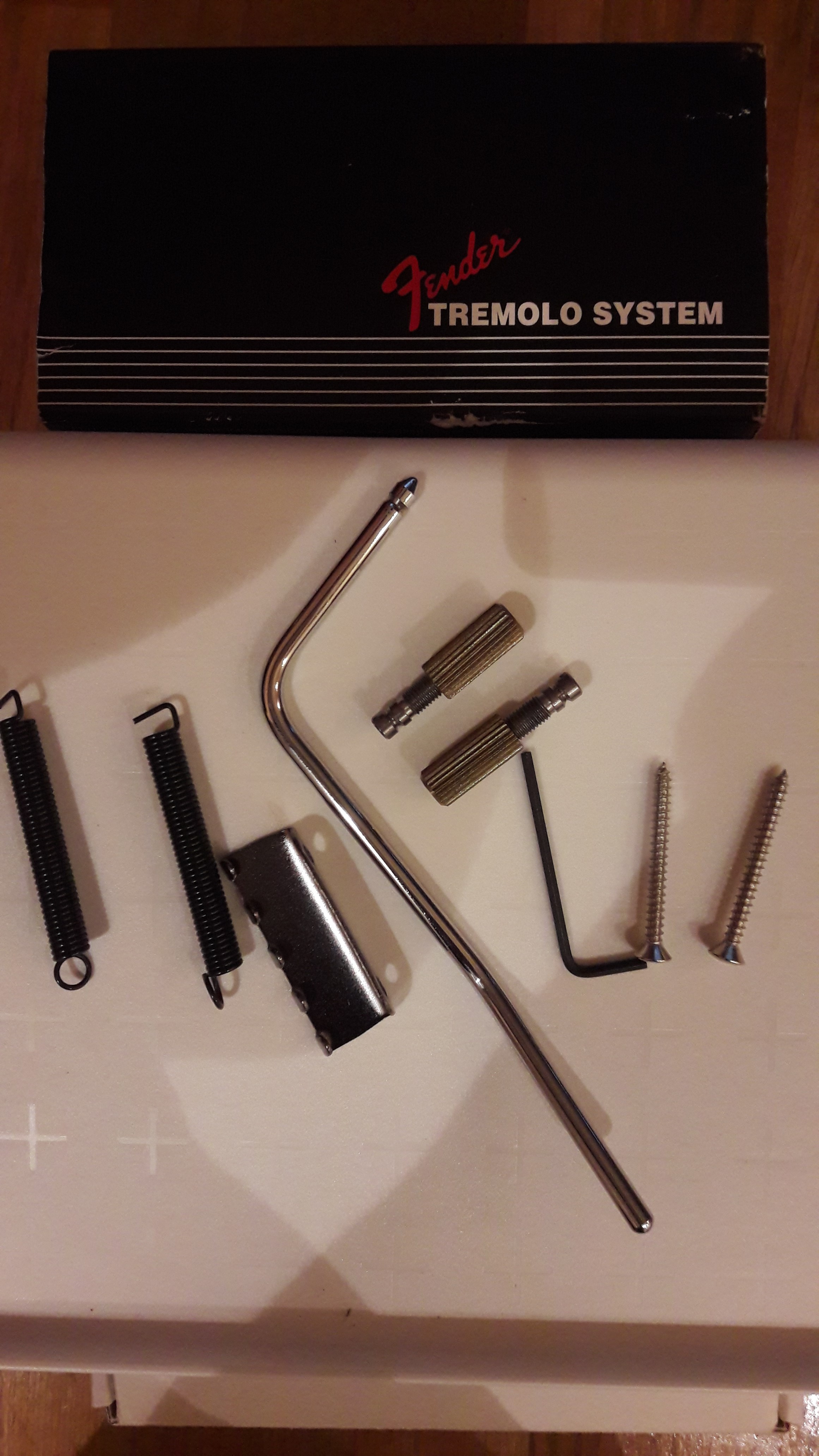 Deluxe Locking Tremolo Fender Deluxe Locking Tremolo Audiofanzine