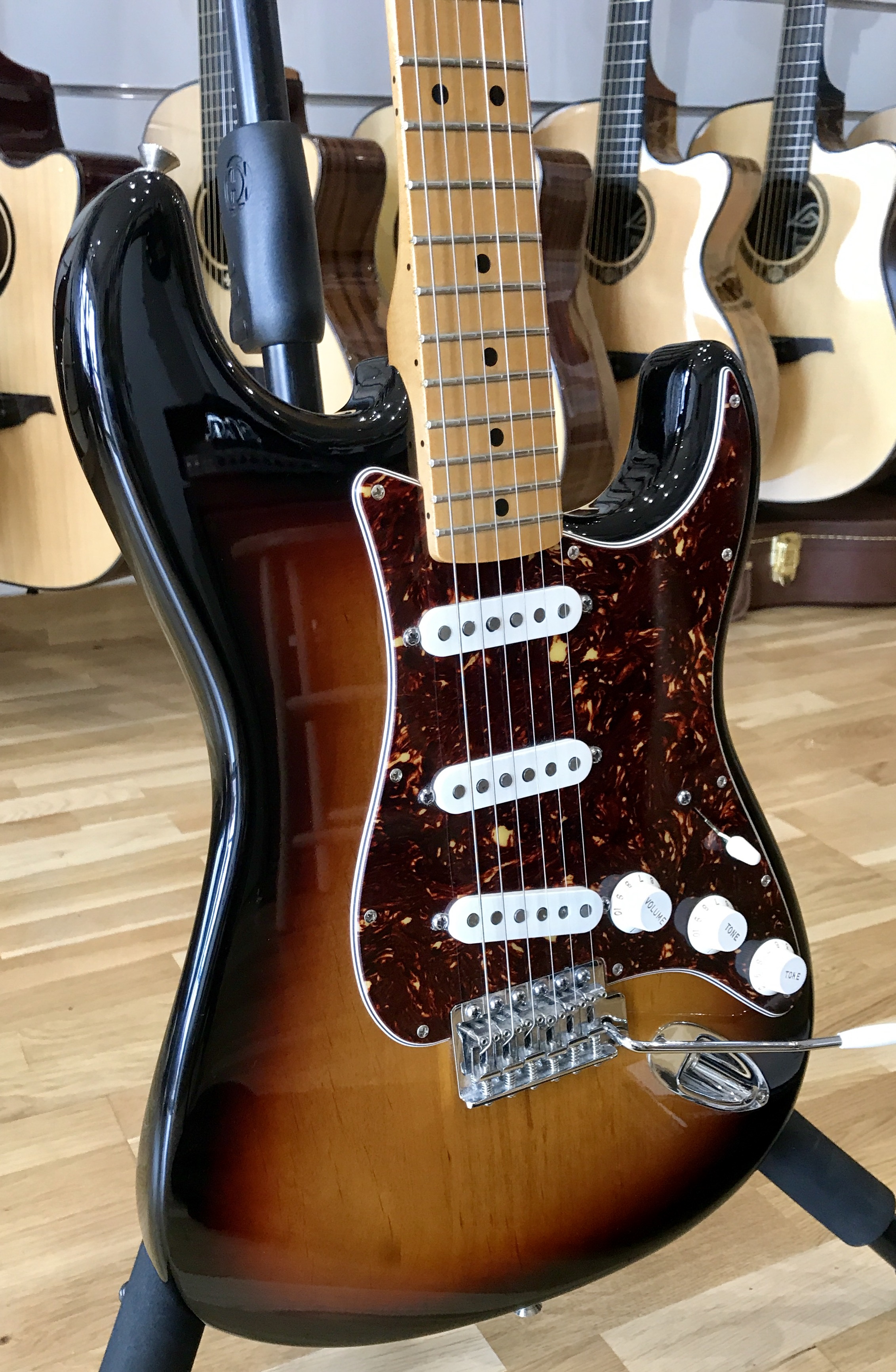 Photo Fender Deluxe Roadhouse Stratocaster [20072013] Fender Deluxe