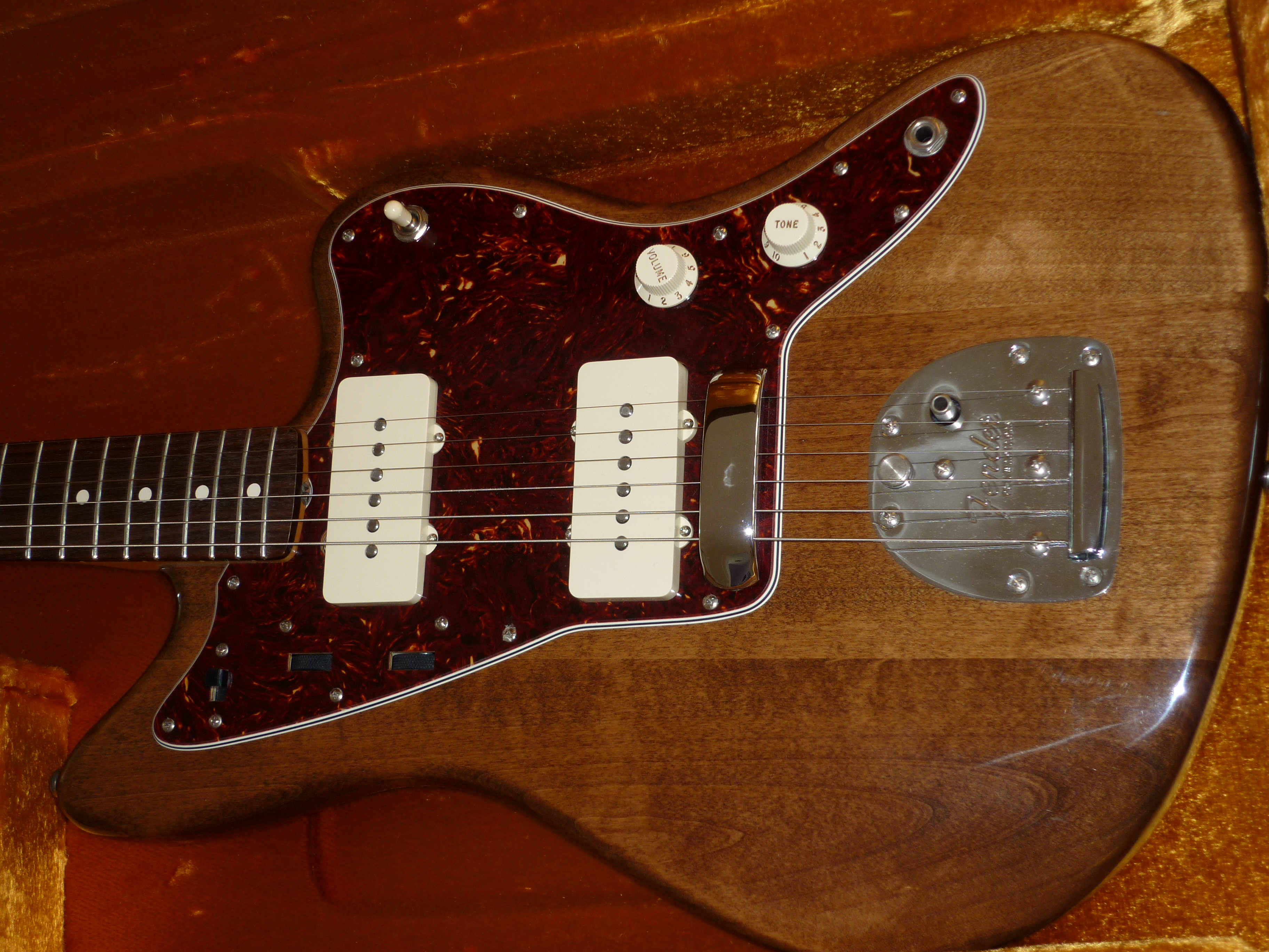 fender-elvis-costello-jazzmaster-404018.jpg