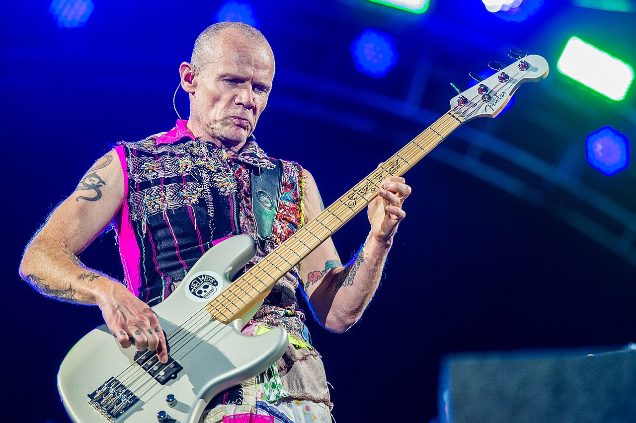FLEA JAZZ BASS Fender Flea Jazz Bass Audiofanzine