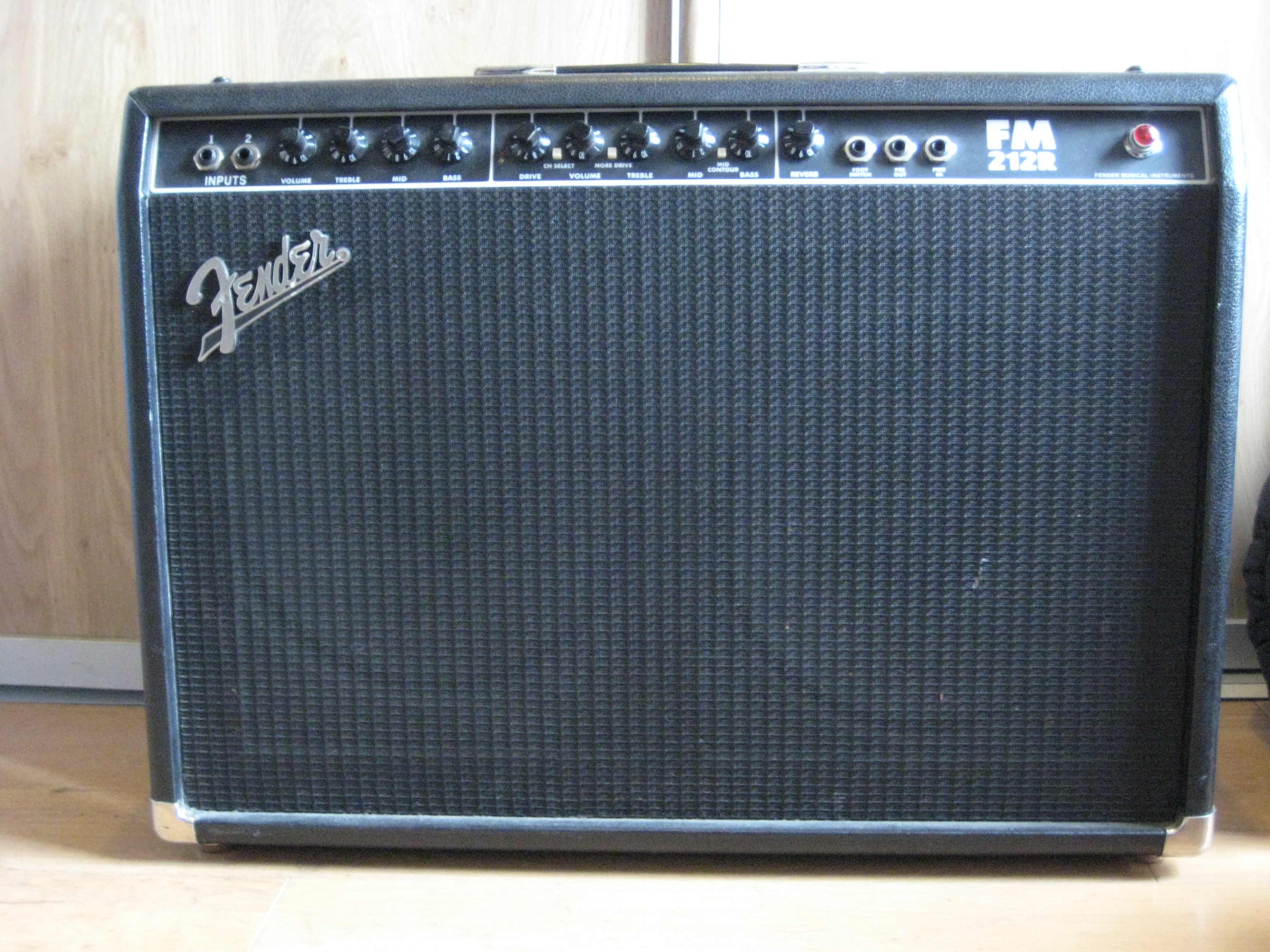 Fender FM 212R image (1522644) Audiofanzine
