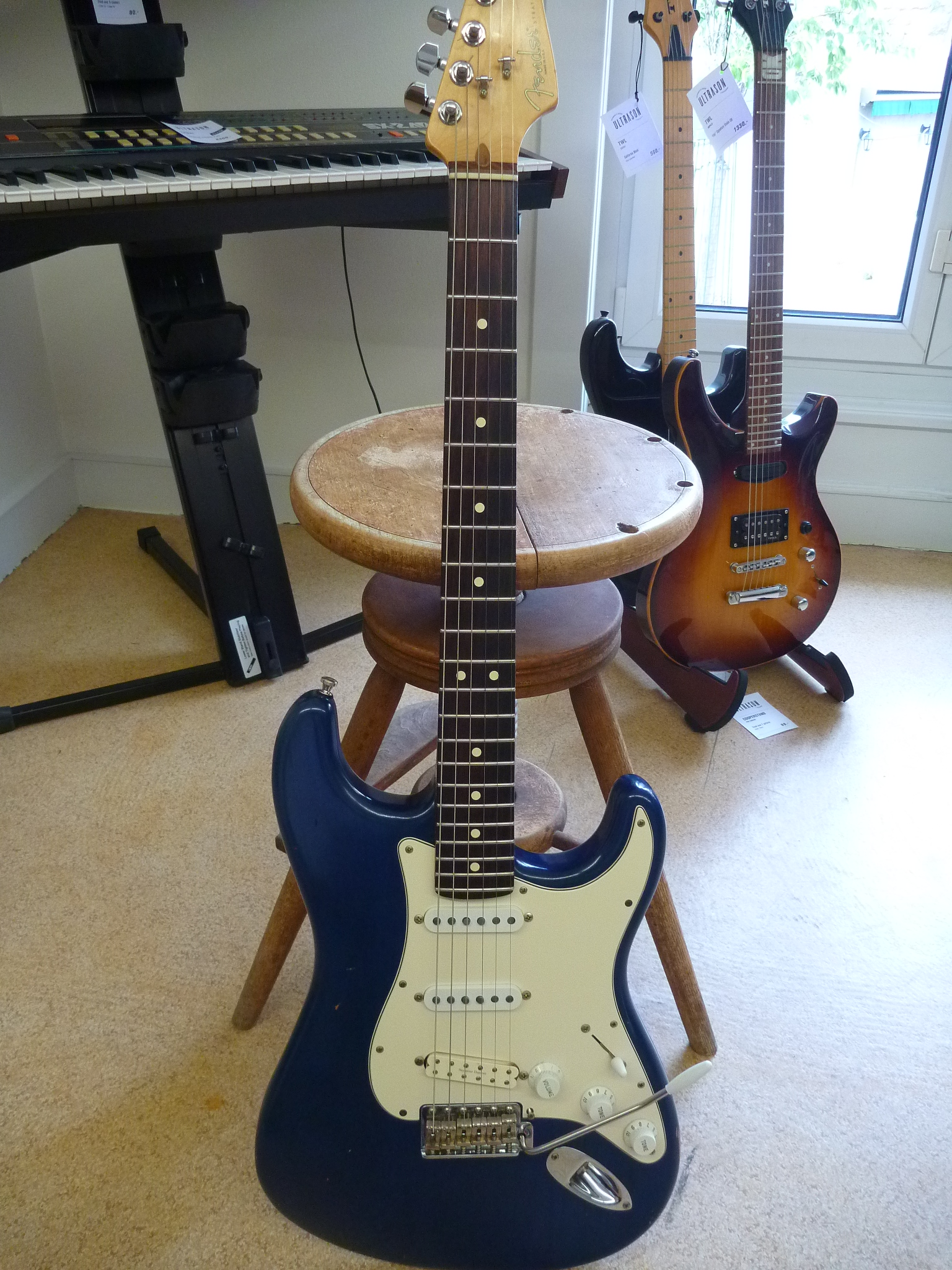 Photo Fender Highway One Stratocaster [20022006] P1030519.JPG