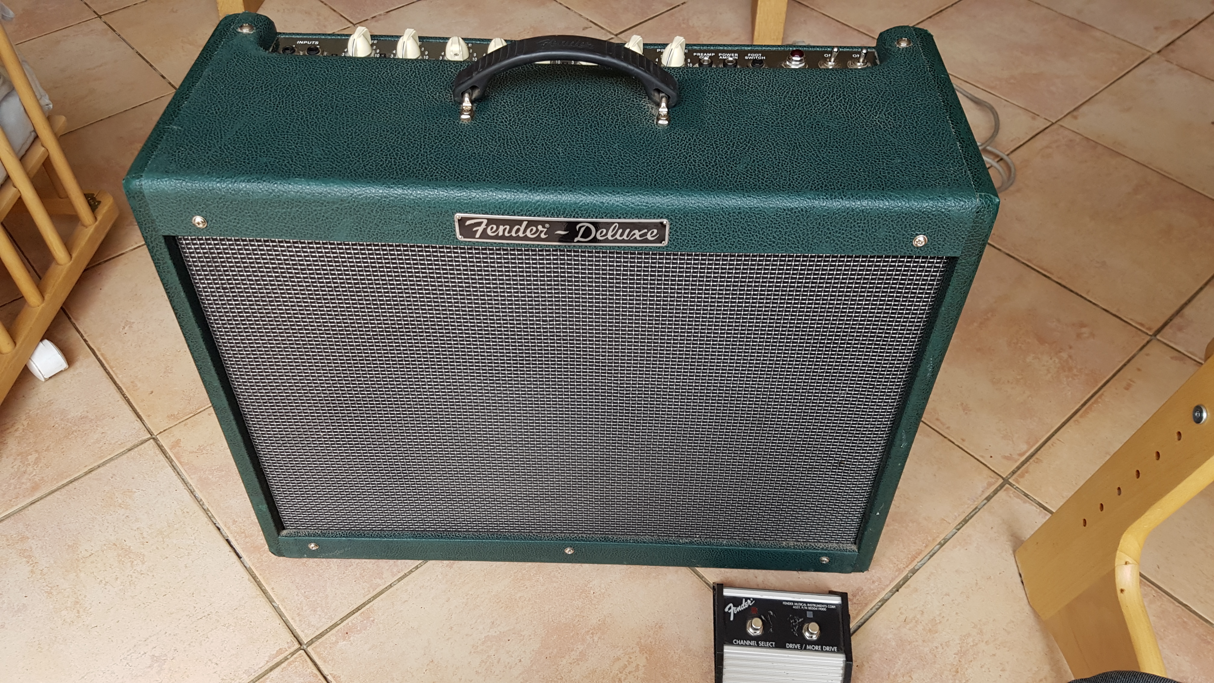 Fender Hot Rod Deluxe Emerald Green & Eminence Patriot Cannabis Rex