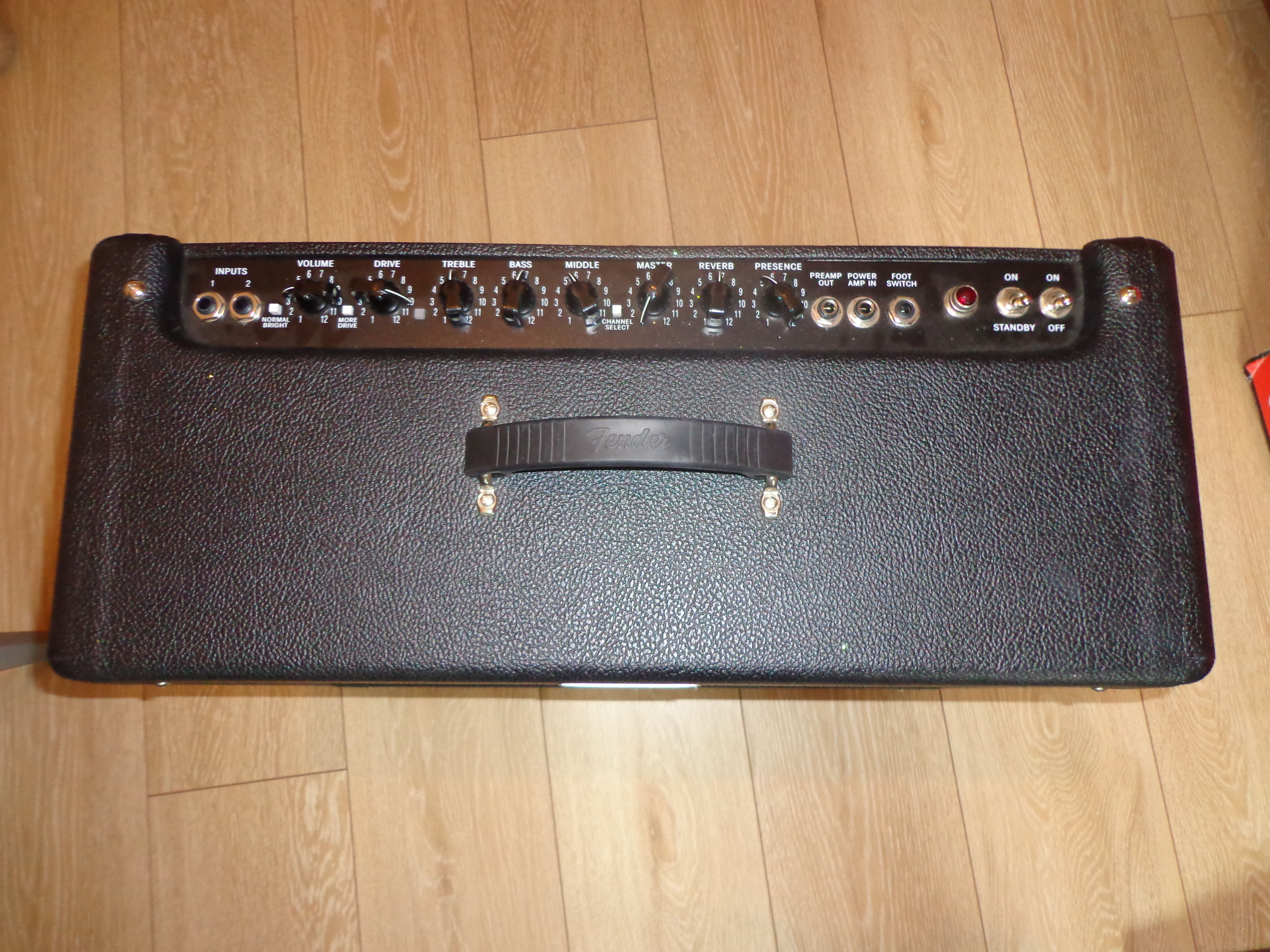 Ampli Fender Hot Rod Deluxe III (MidiPyrénées) Audiofanzine