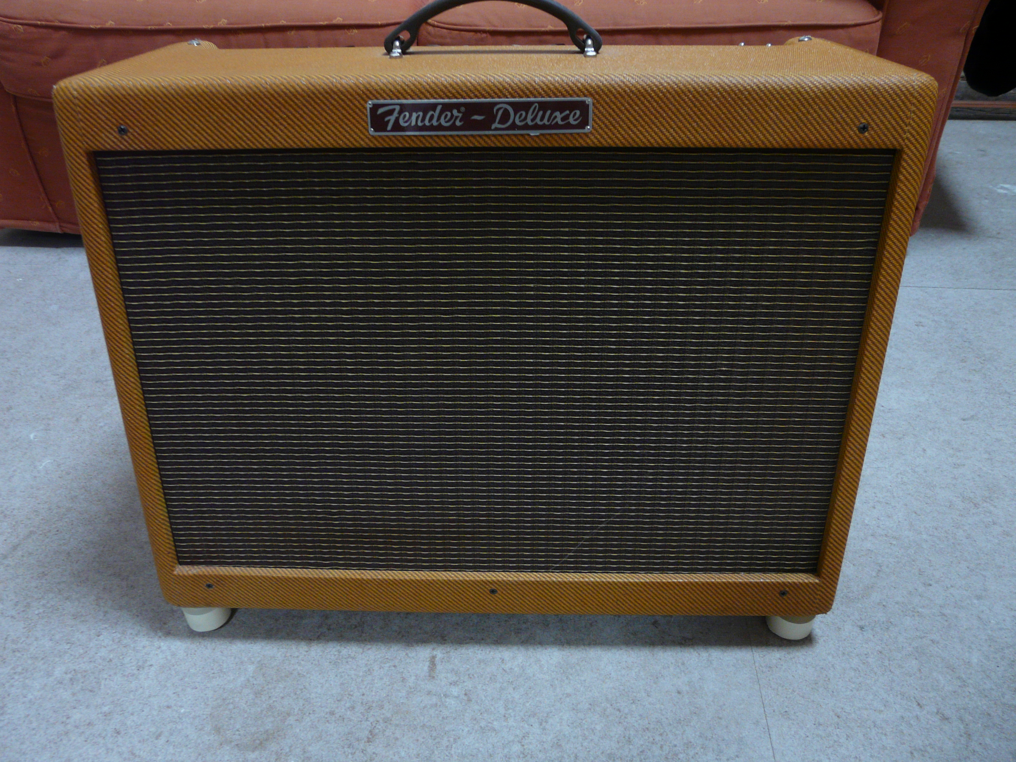 Fender Hot Rod Deluxe Lacquered Tweed & Jensen C12N Limited Edition image (498490) Audiofanzine
