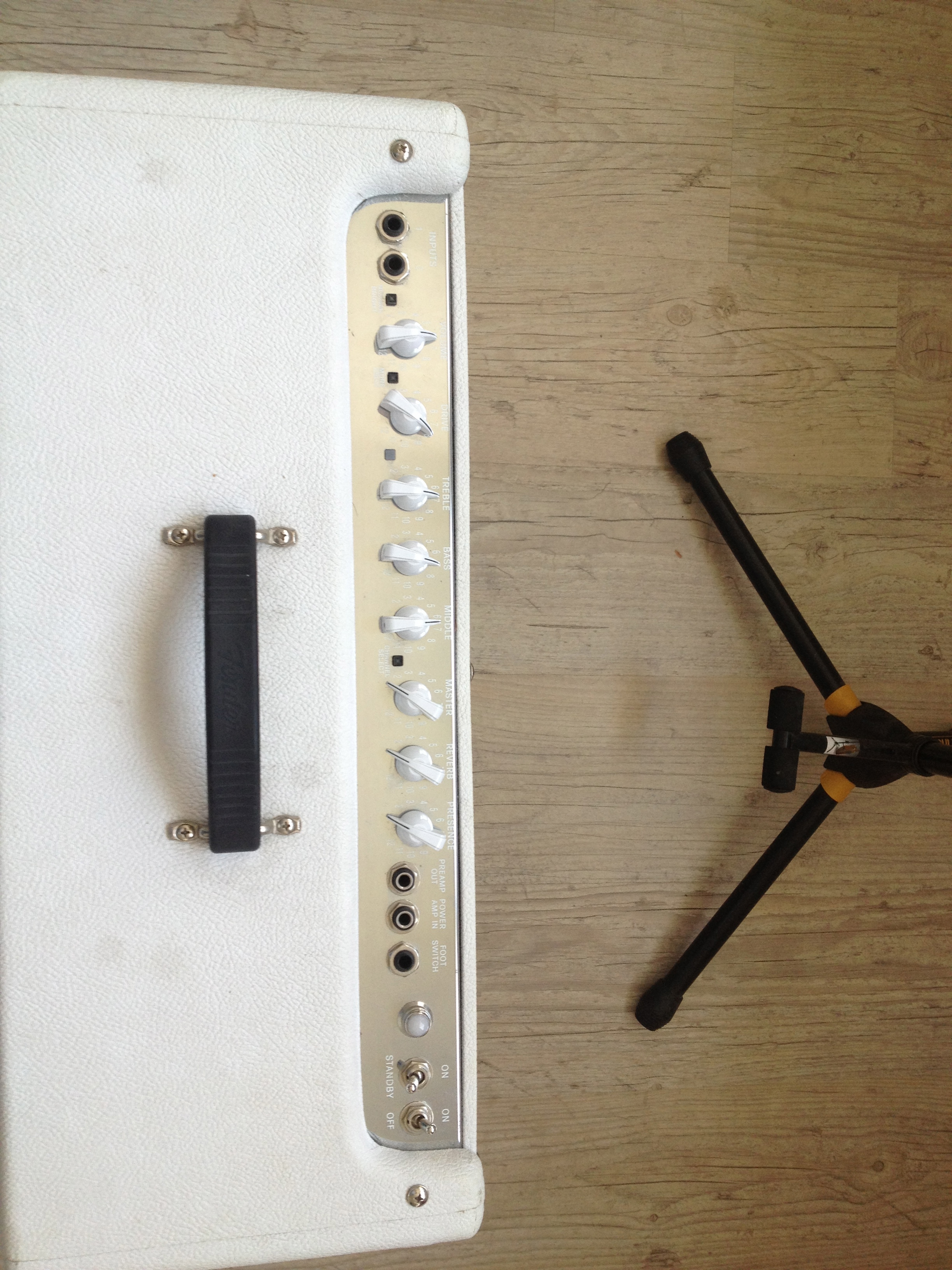 Photo Fender Hot Rod Deluxe White Lightning Limited Edition Fender [Factory Special Run