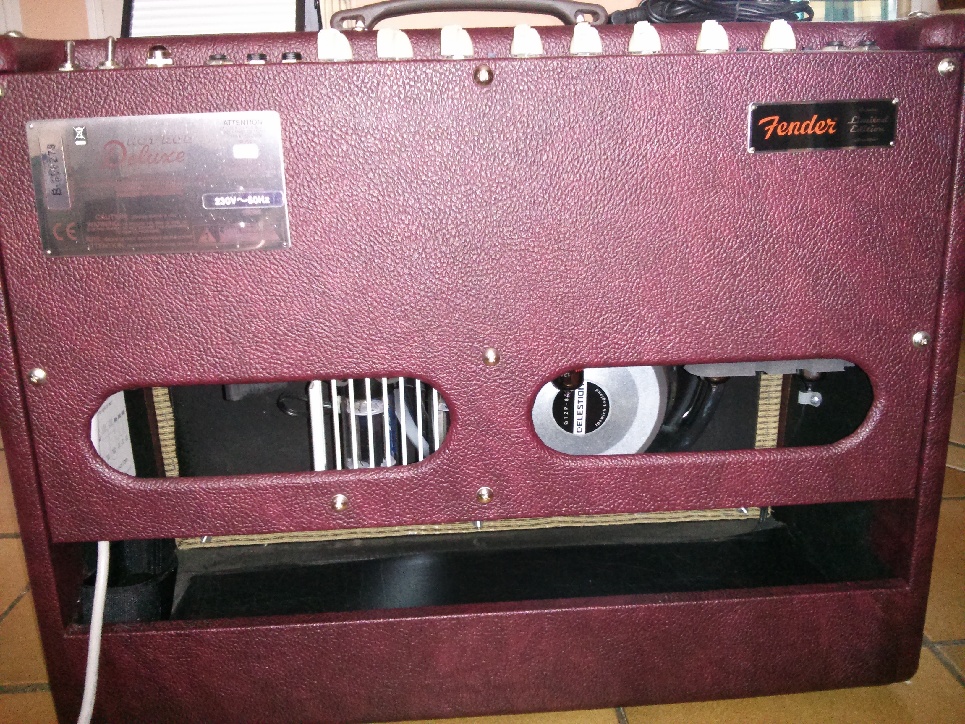 Fender Hot Rod Deluxe Wine Red Limited Edition image (878770