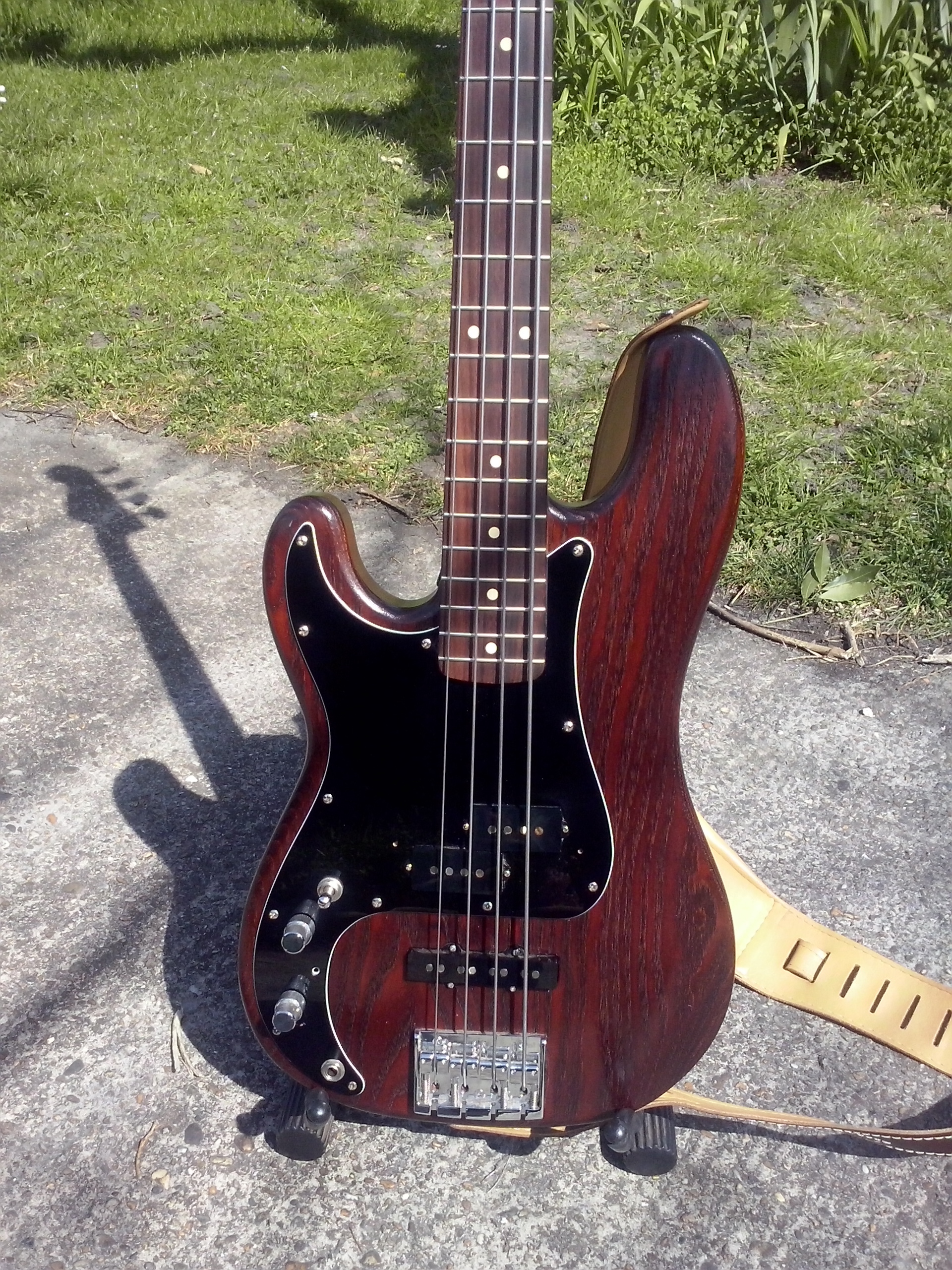 Photo Fender Hot Rod Precision Bass LH 398340CAM00485 (2071367