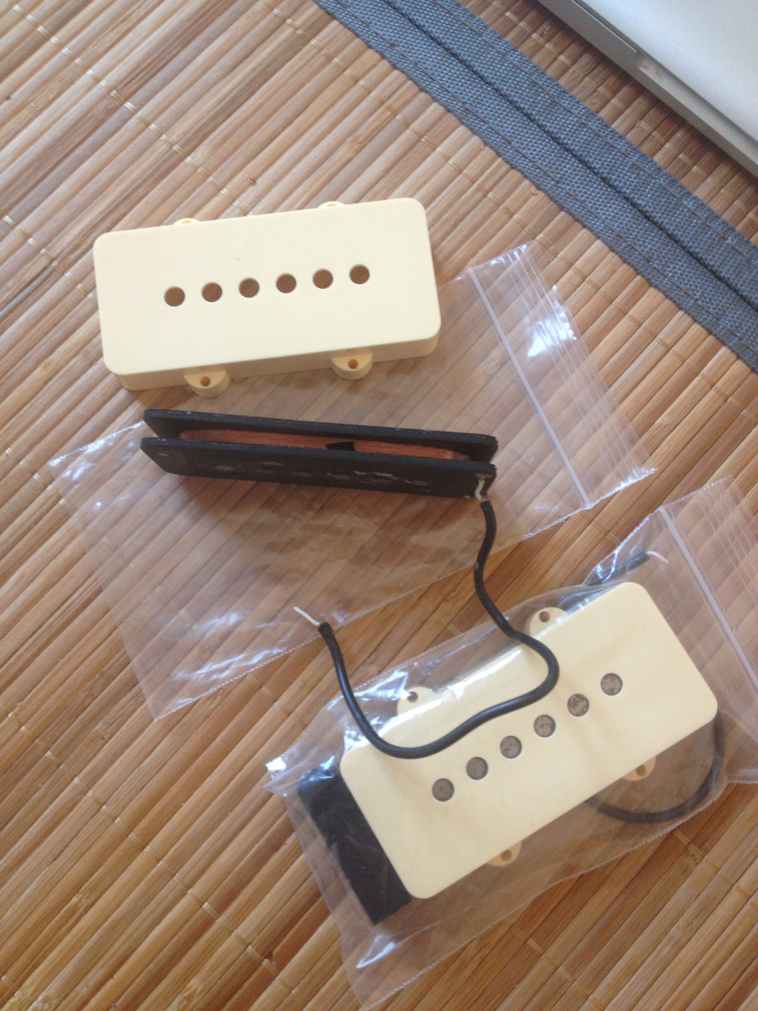 Fender Jazzmaster Pickups image (1599945) Audiofanzine