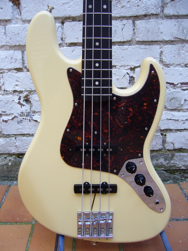 Photo Fender JB62 Fender Jazz Bass Reissue '62 Japan (881978
