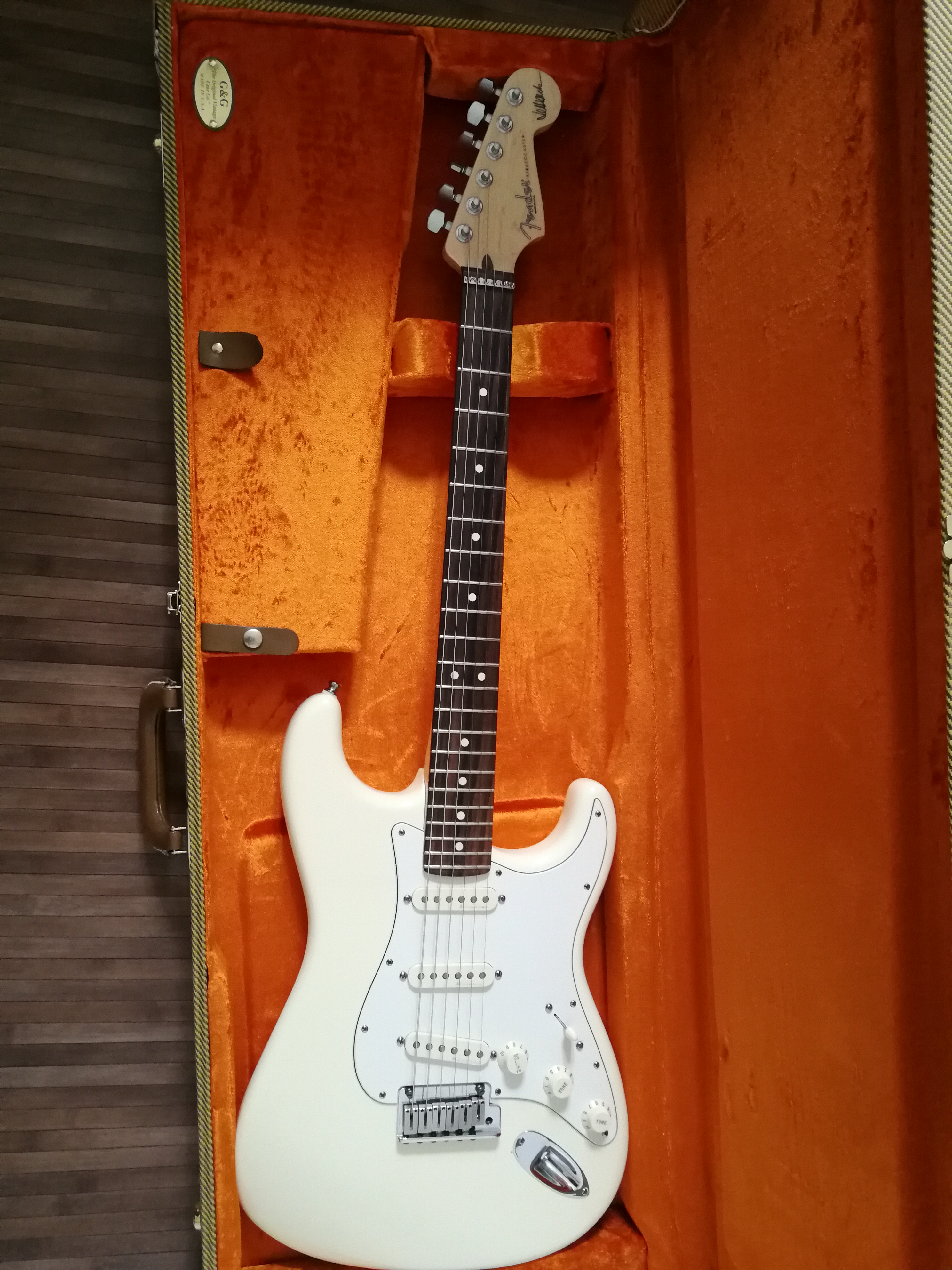 Jeff Beck Stratocaster - Fender Jeff Beck Stratocaster - Audiofanzine