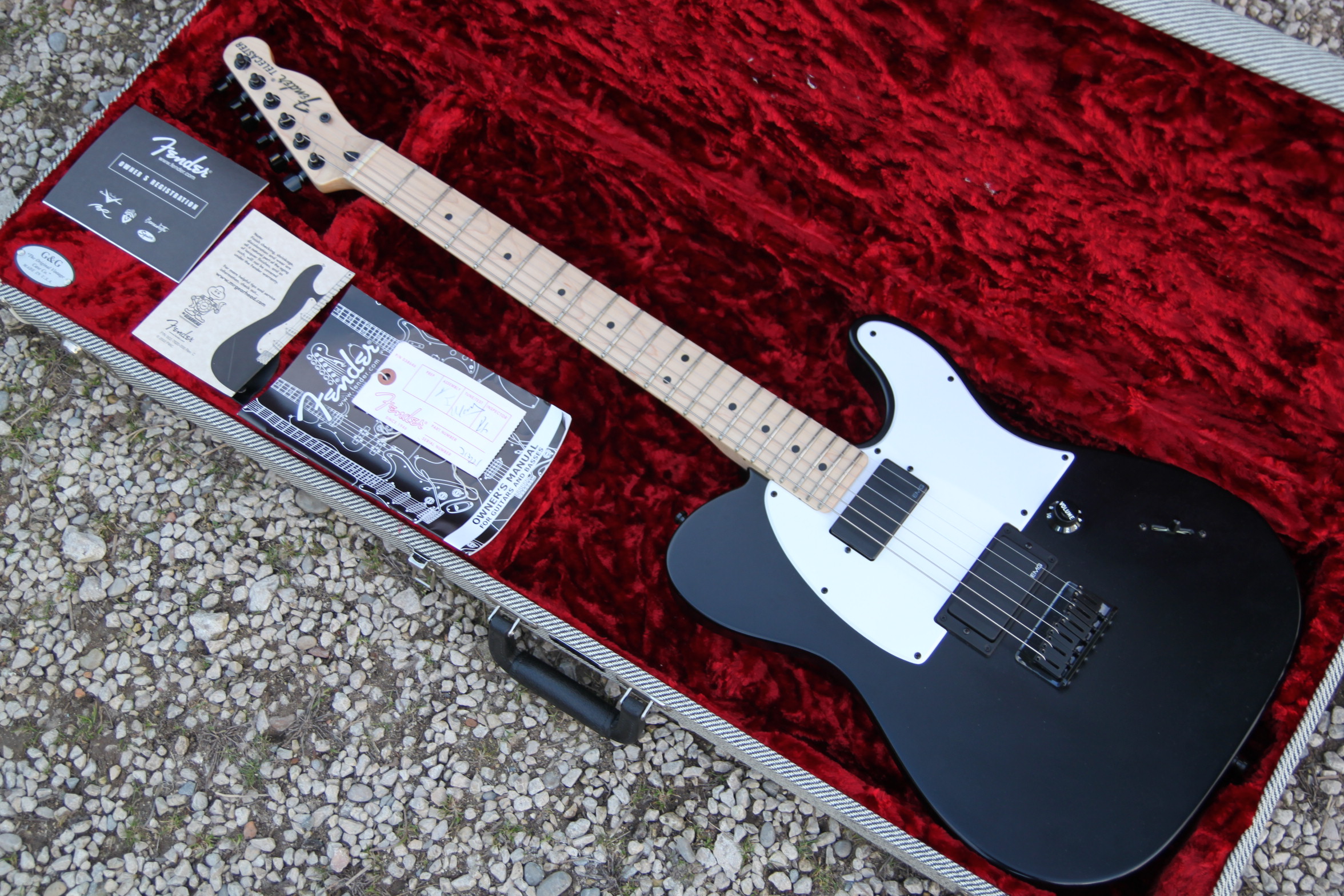 Photo Fender Jim Root Telecaster Fender Jim Root Telecaster Black Maple