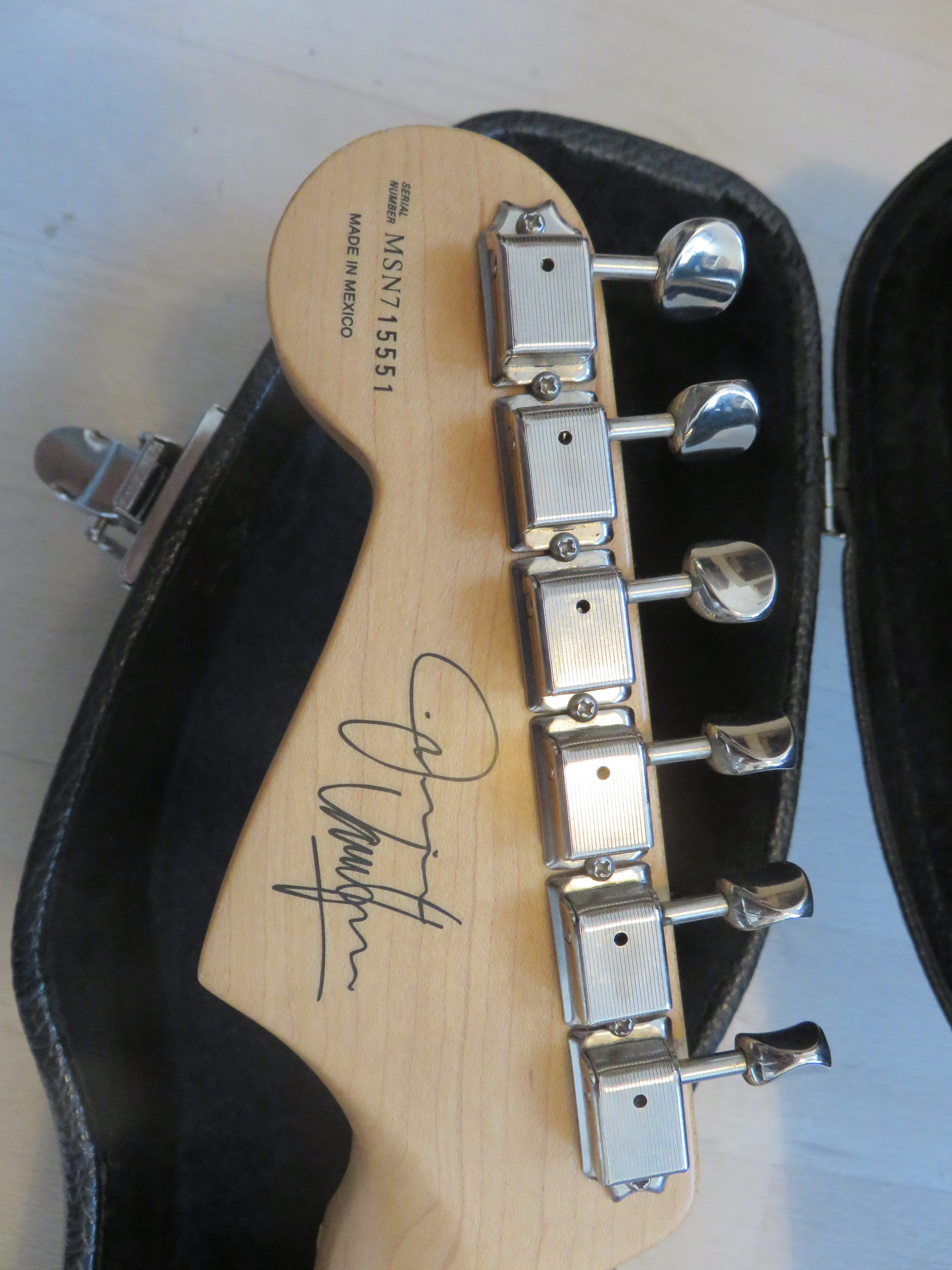 Jimmie Vaughan Tex-Mex Strat Fender - Audiofanzine