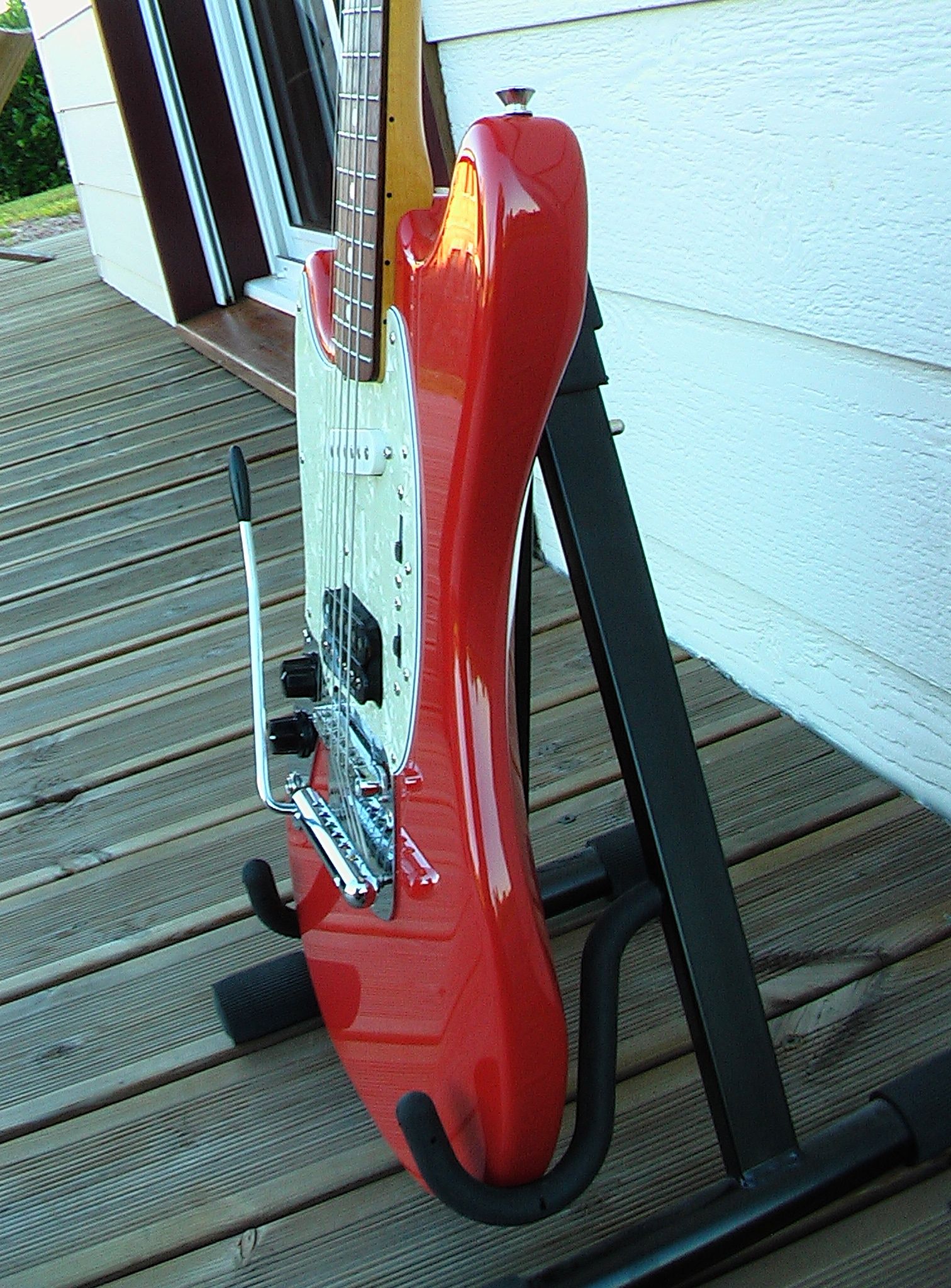 Fender Kurt Cobain Mustang LH image (443318) Audiofanzine