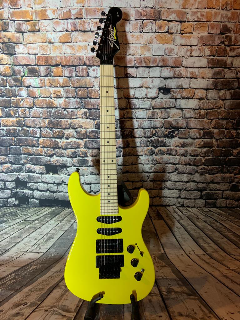 Limited Edition HM Strat Fender Limited Edition HM Strat Audiofanzine