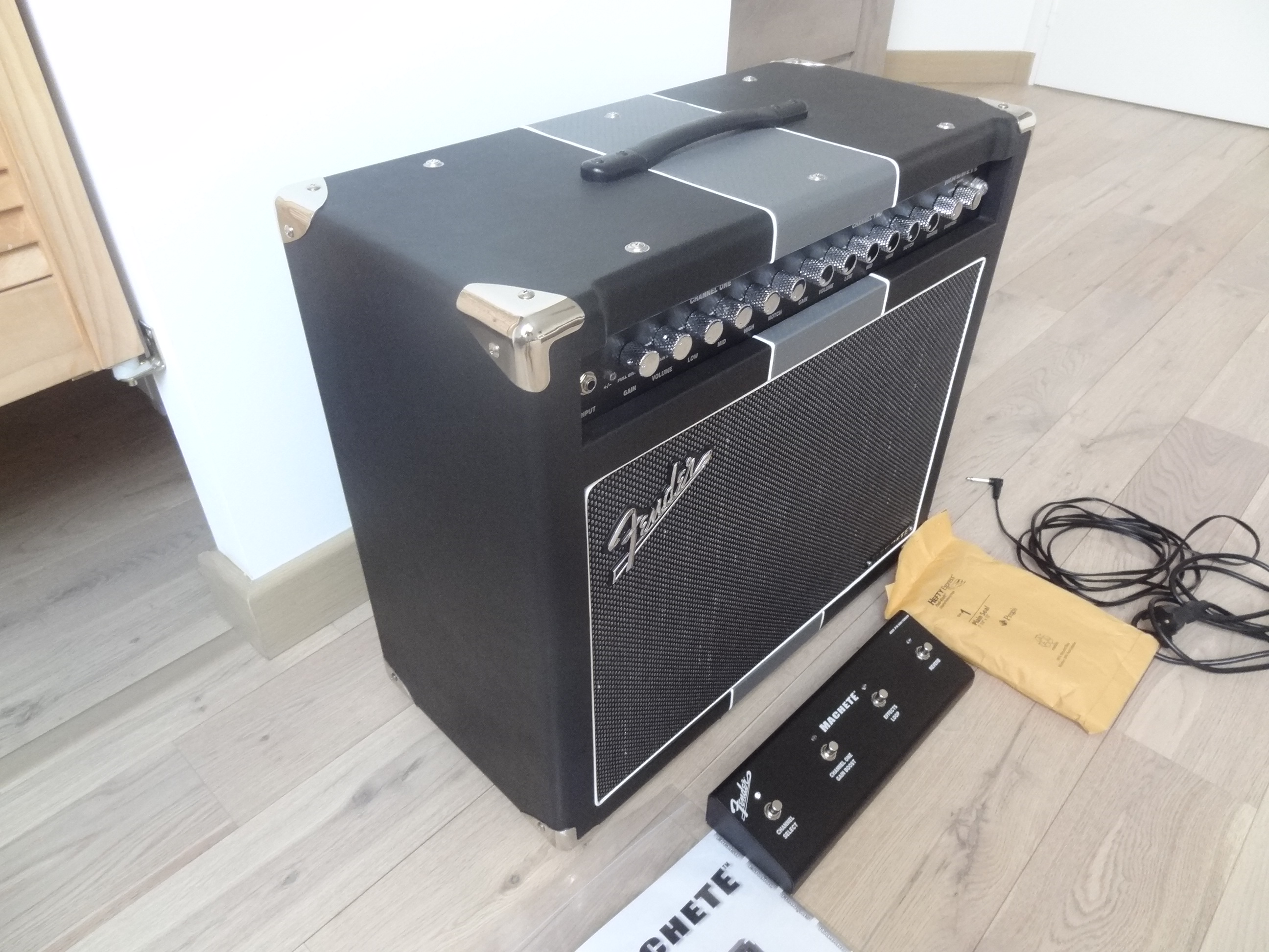 Photo Fender Machete Combo Fender Machete Combo (76425) (884644