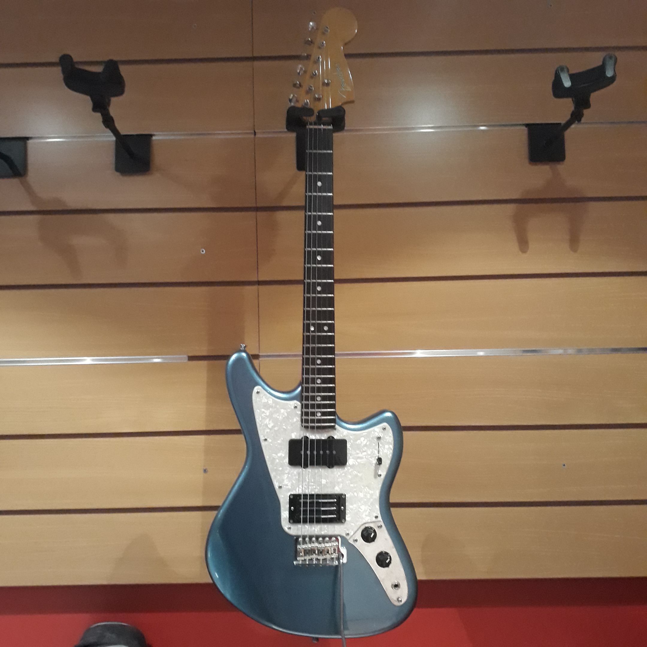 Modern Player Marauder Fender Modern Player Marauder Audiofanzine