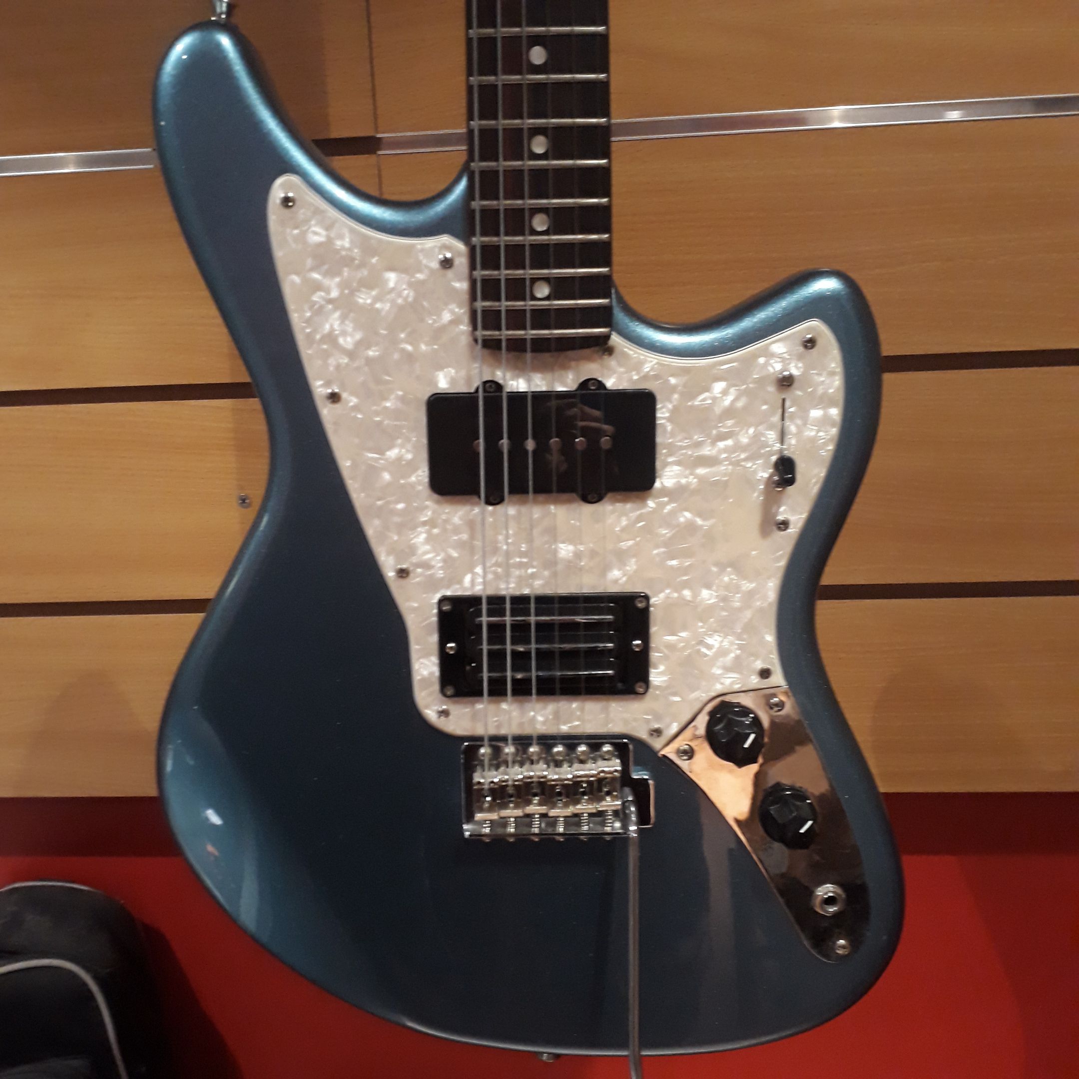 Modern Player Marauder Fender Modern Player Marauder Audiofanzine