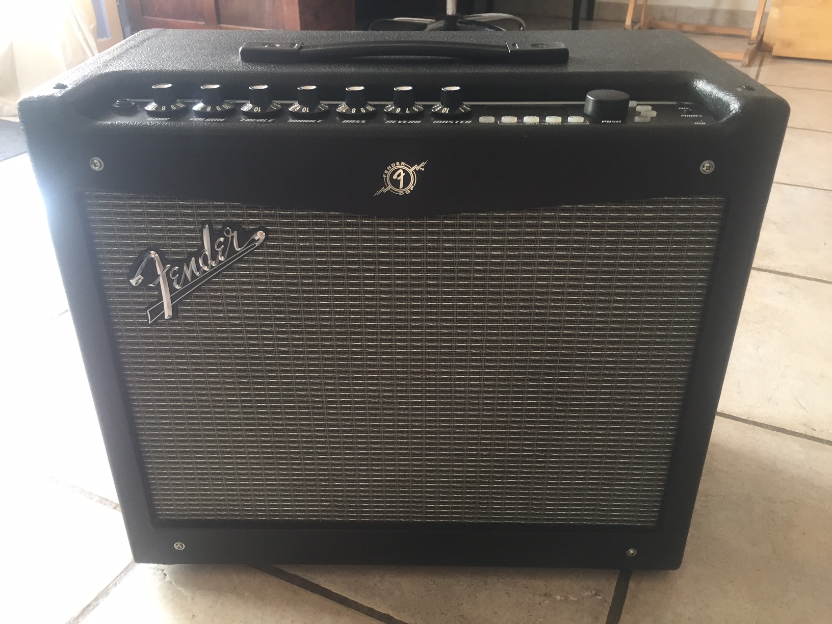 MUSTANG III Fender Mustang III Audiofanzine