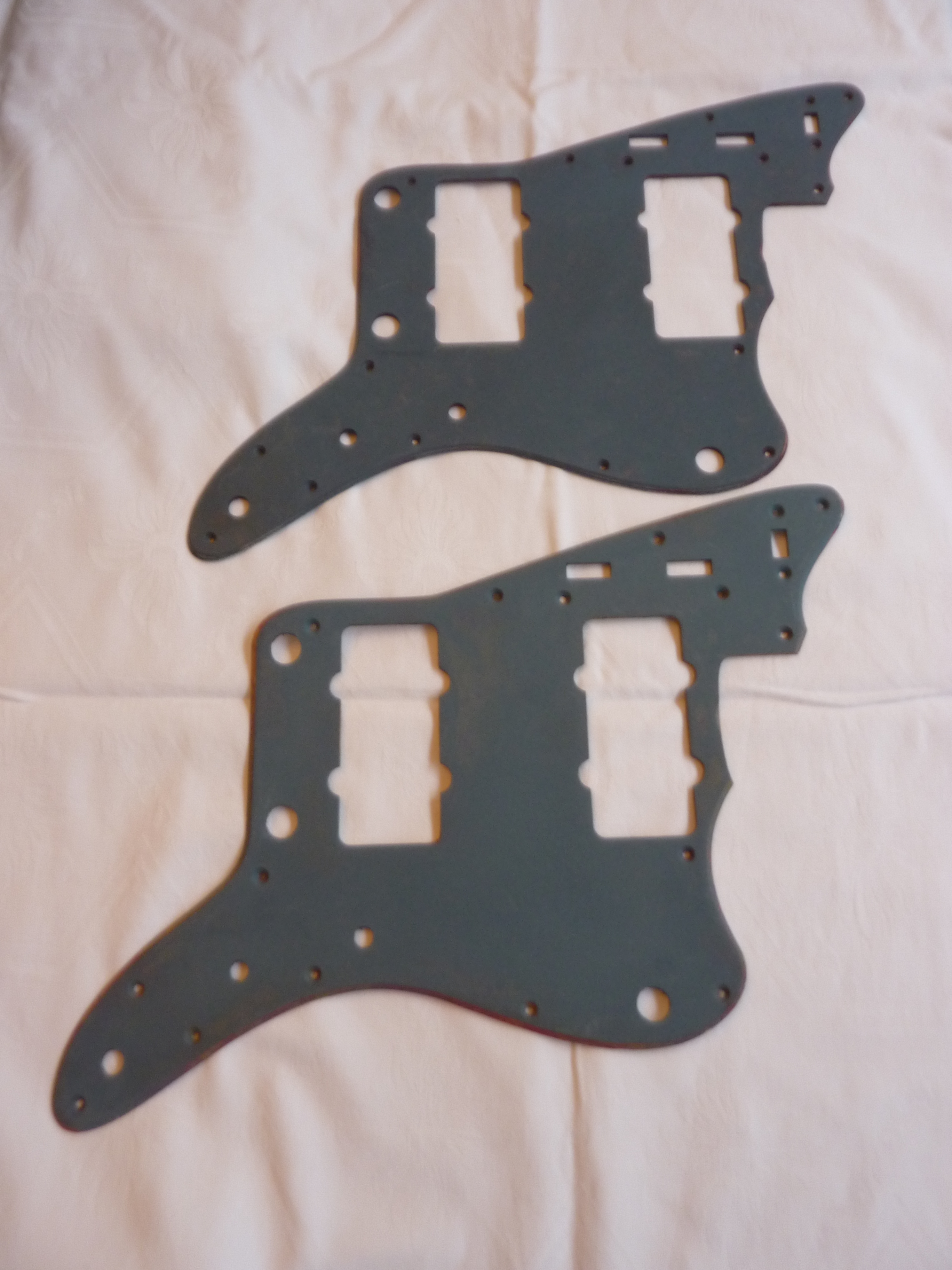 vend fender jazzmaster japan pickguard à customiser (Alsace) Audiofanzine