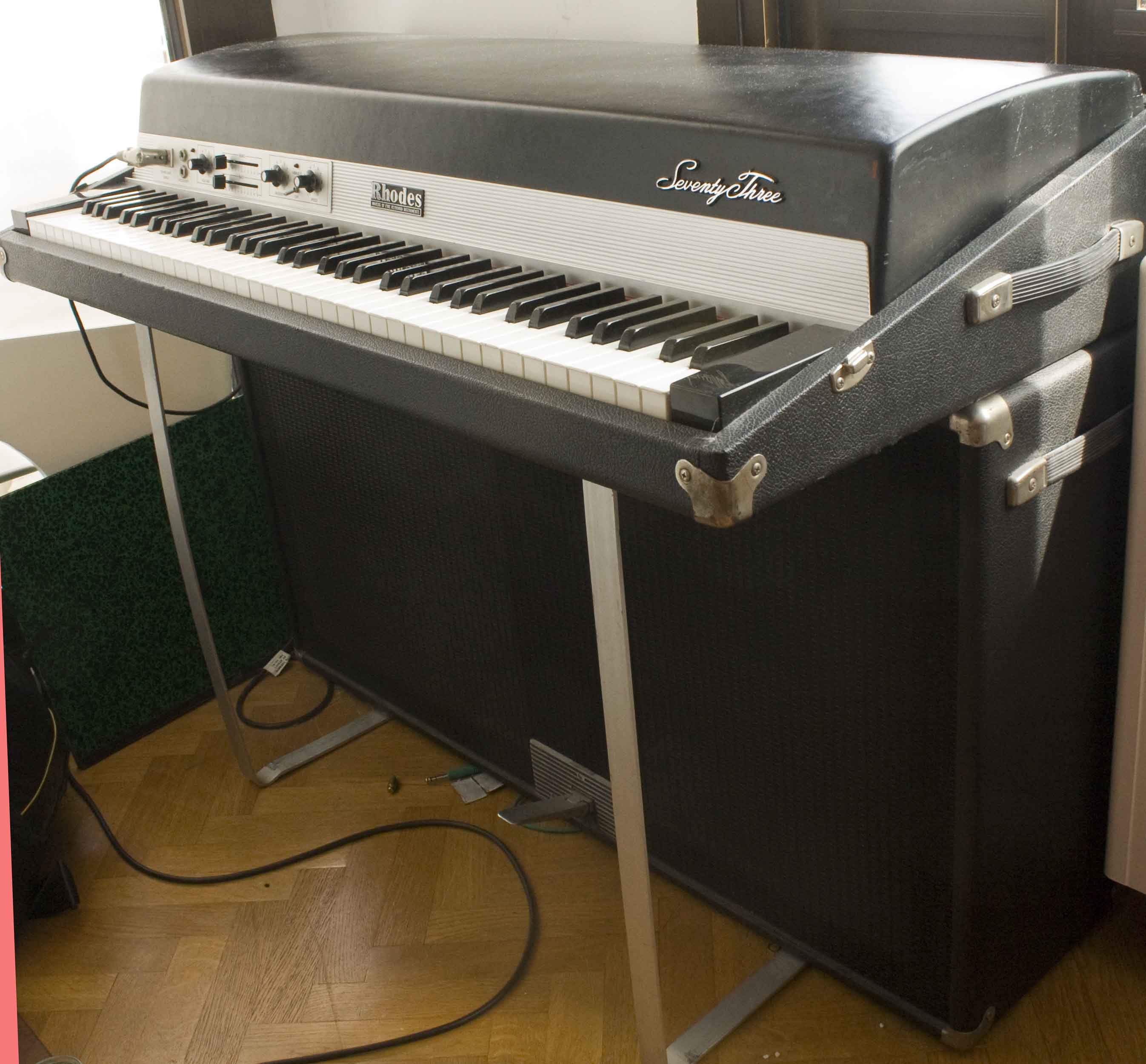 Fender Rhodes Mark I Suitcase 73 image (#100343) - Audiofanzine