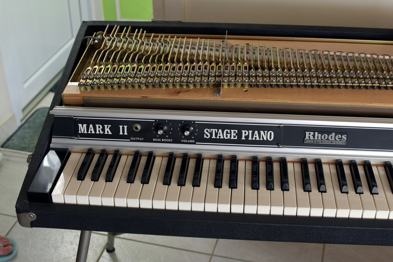 Rhodes Mark Iii Ek 10 73 Key Hybrid Electric Piano MWPGLA